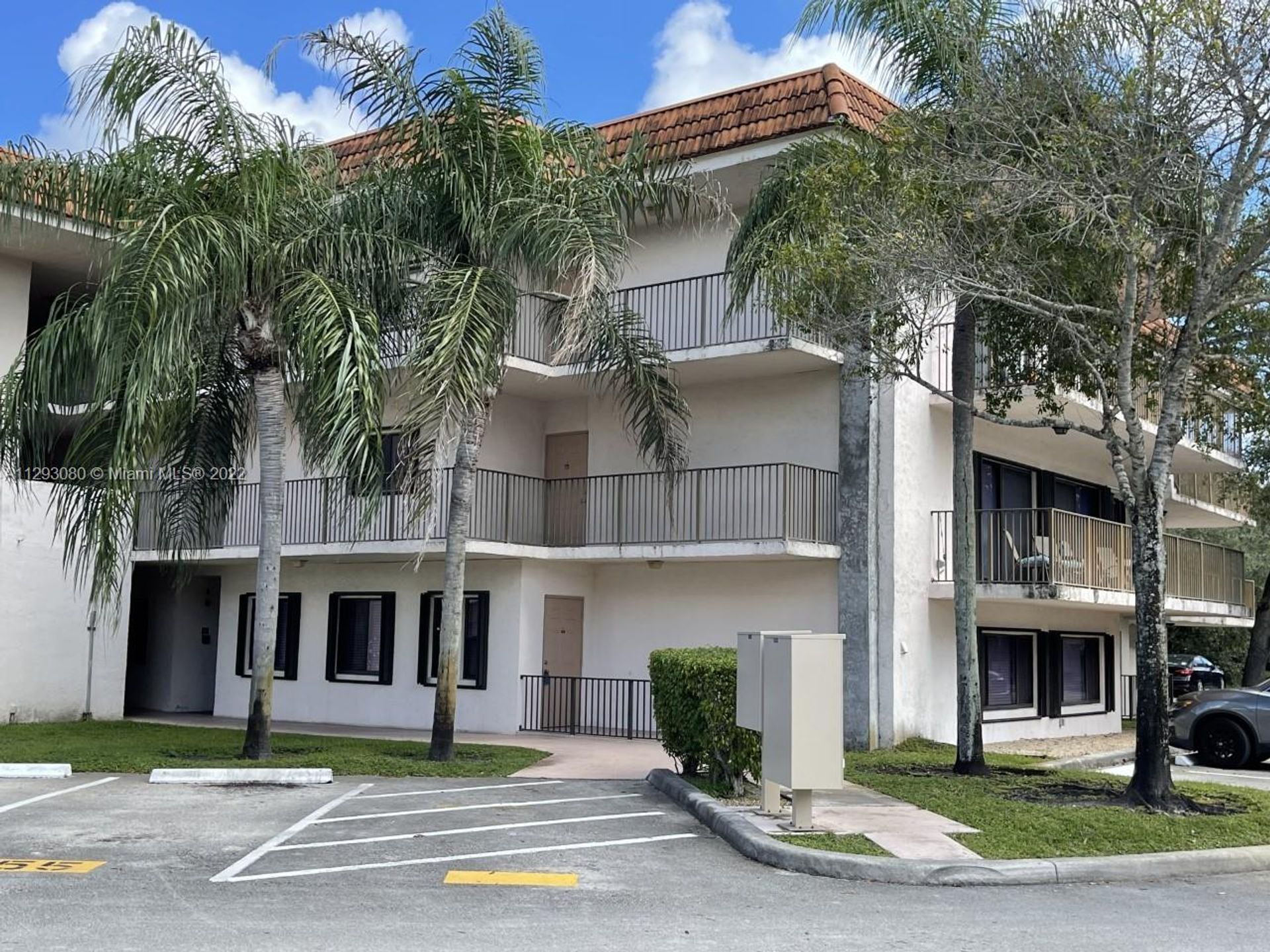 Condominio nel Villaggio della cresta della felce, Florida 11622656