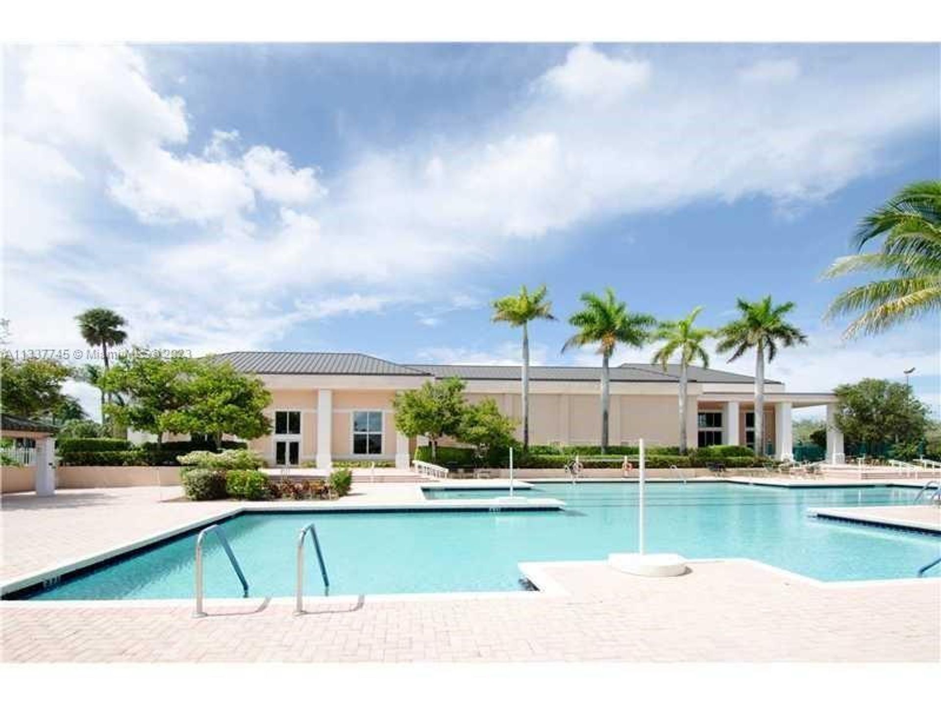 Condominio nel Tamarac, Florida 11622719