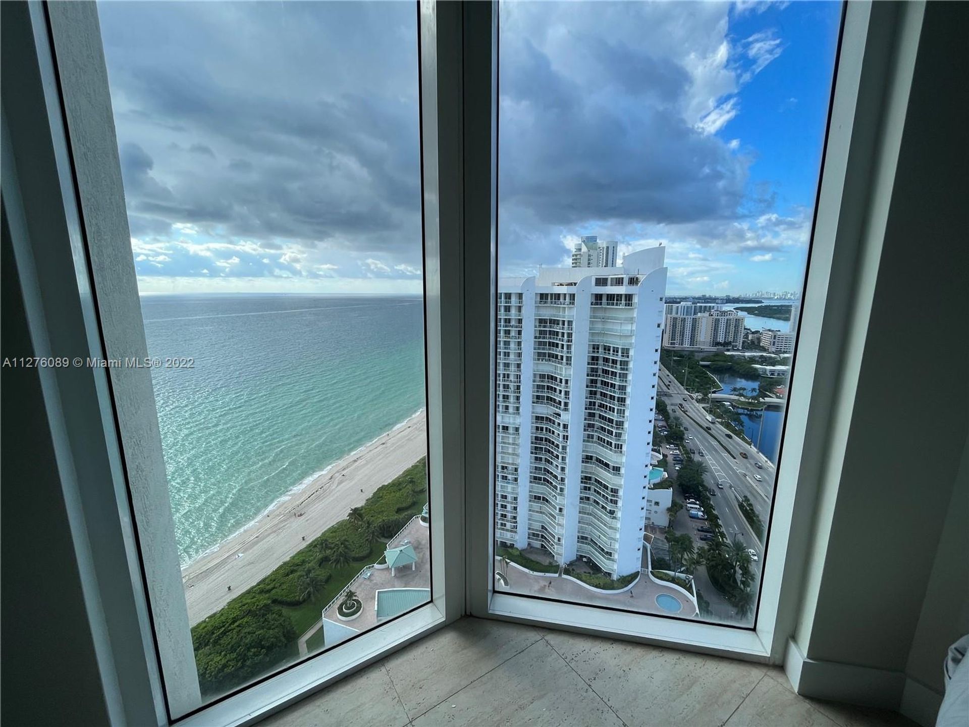 Casa nel Sunny Isles Beach, Florida 11622736