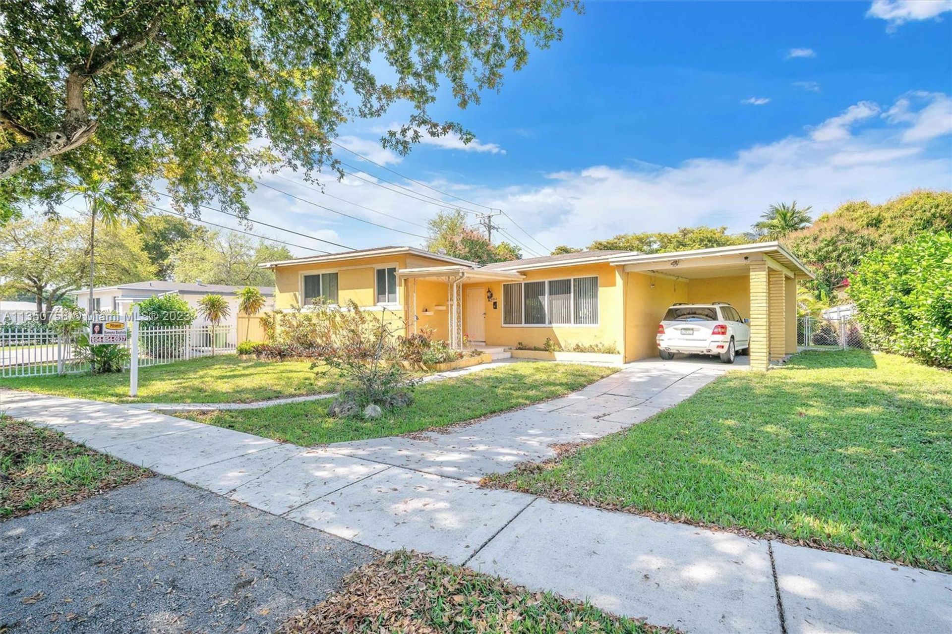 House in Biscayne Park, Florida 11622752