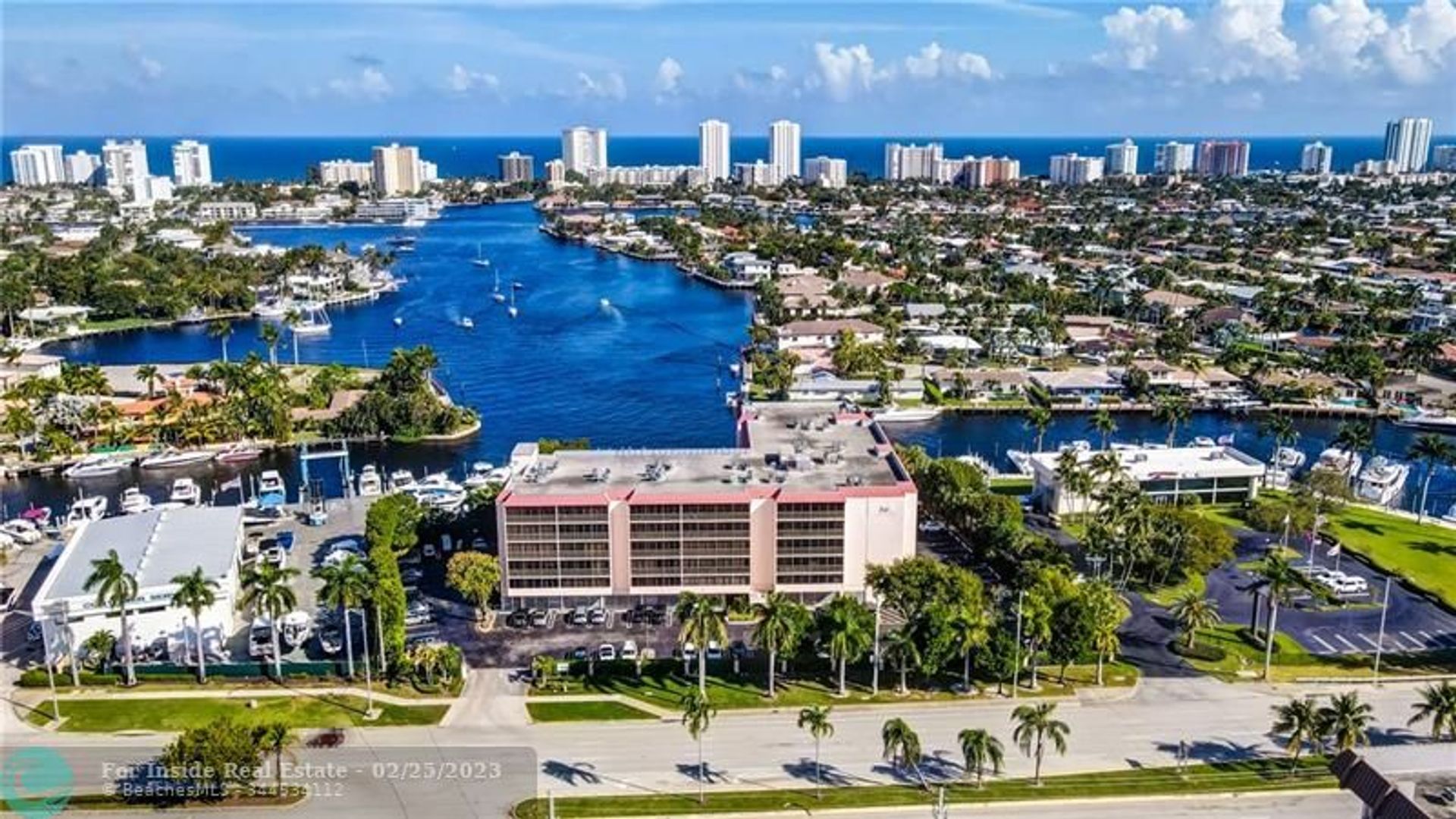 Condomínio no Deerfield Beach, Florida 11622801