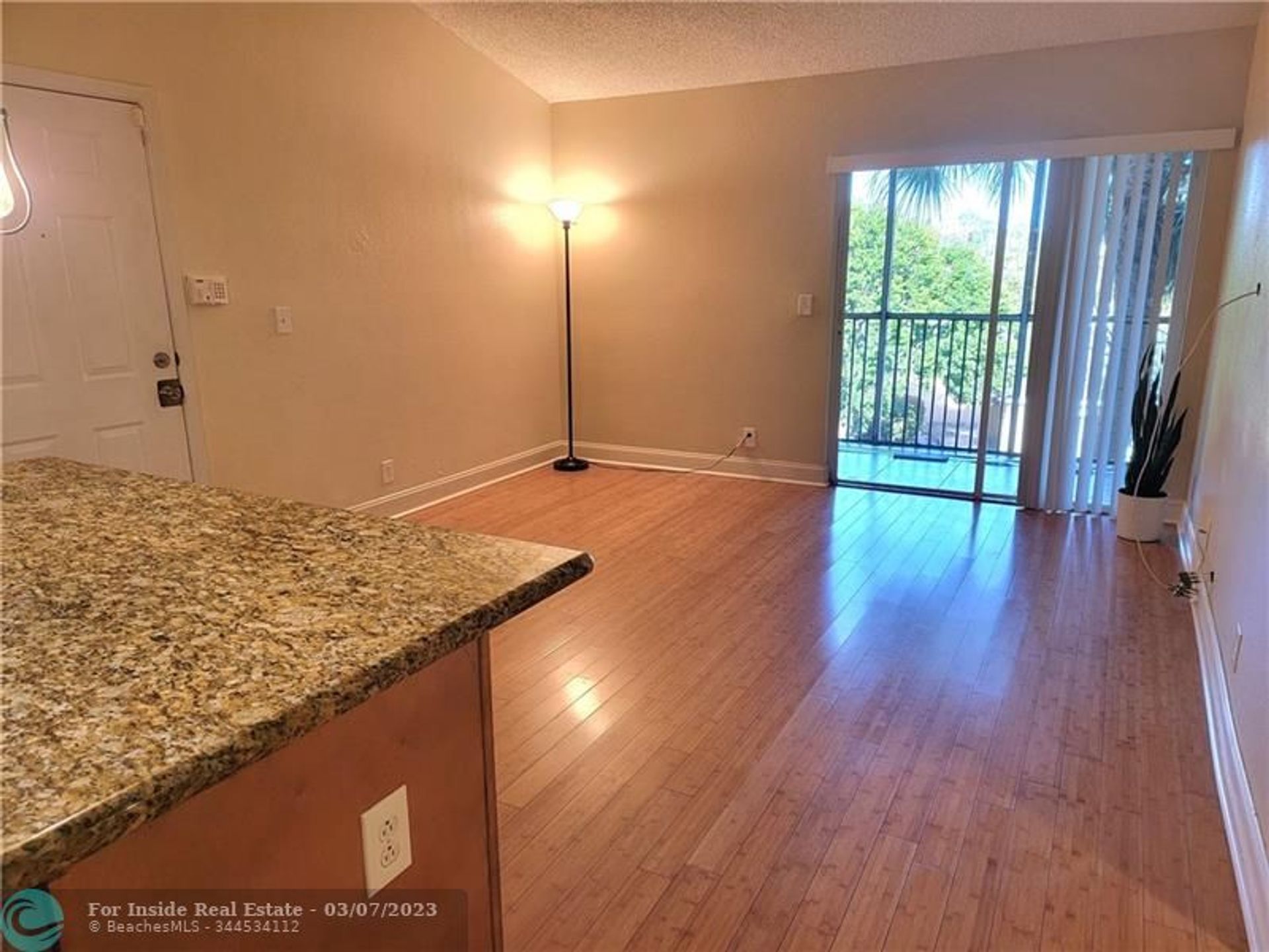 Συγκυριαρχία σε Pompano Beach, Florida 11622827