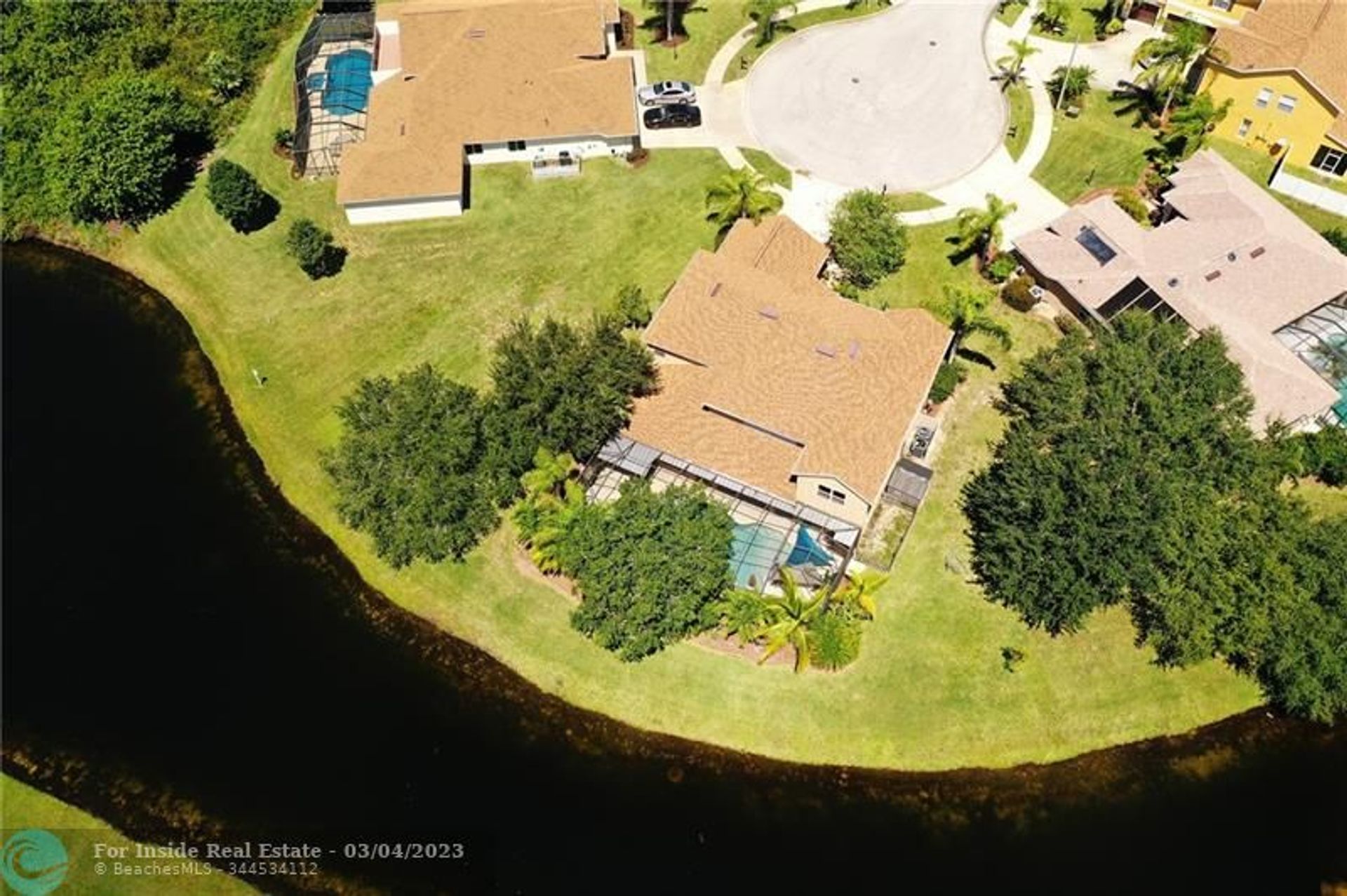 Dom w Palm Shores, Florida 11622830