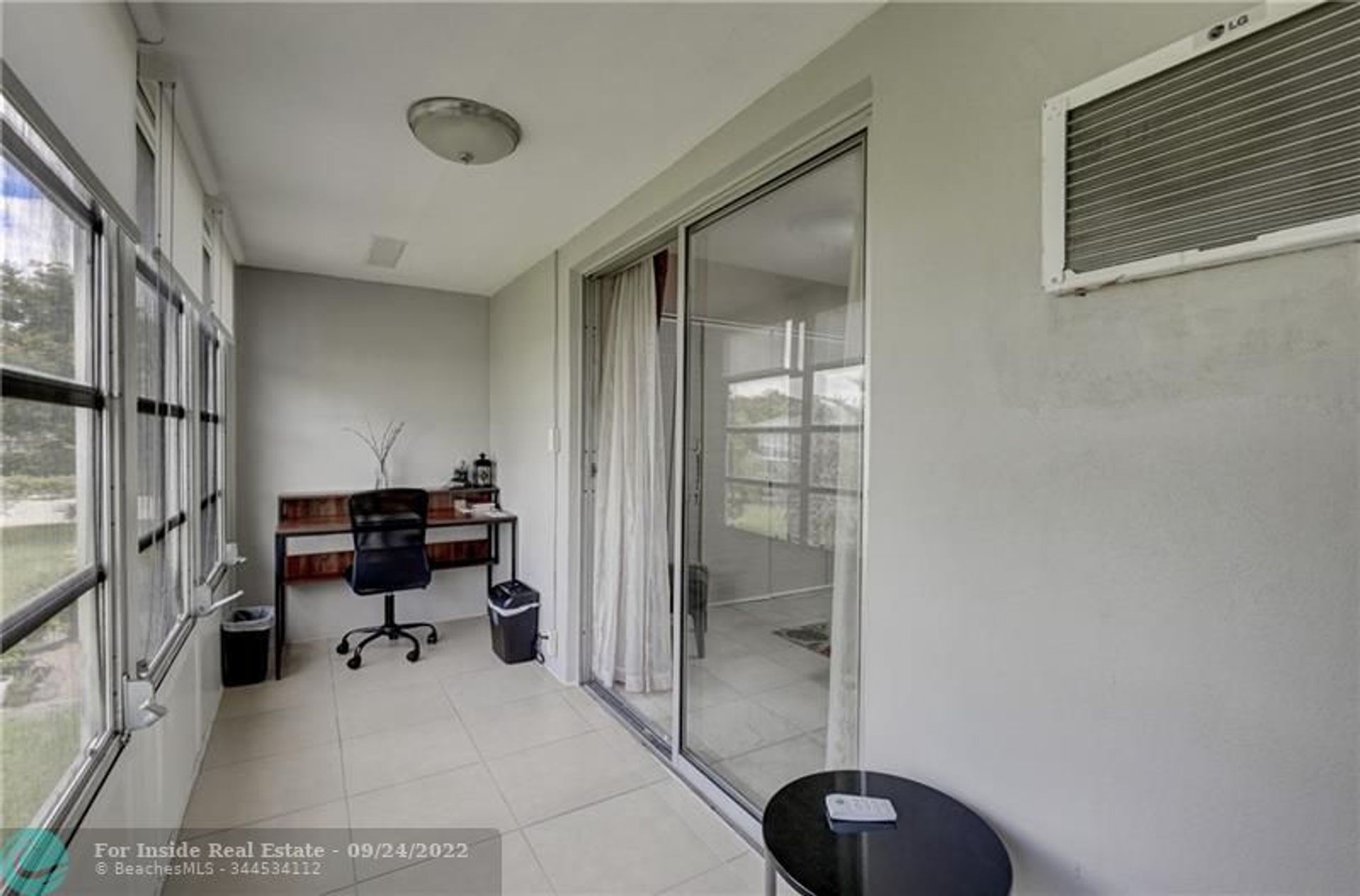 Condominium in Deerfield Beach, Florida 11622898