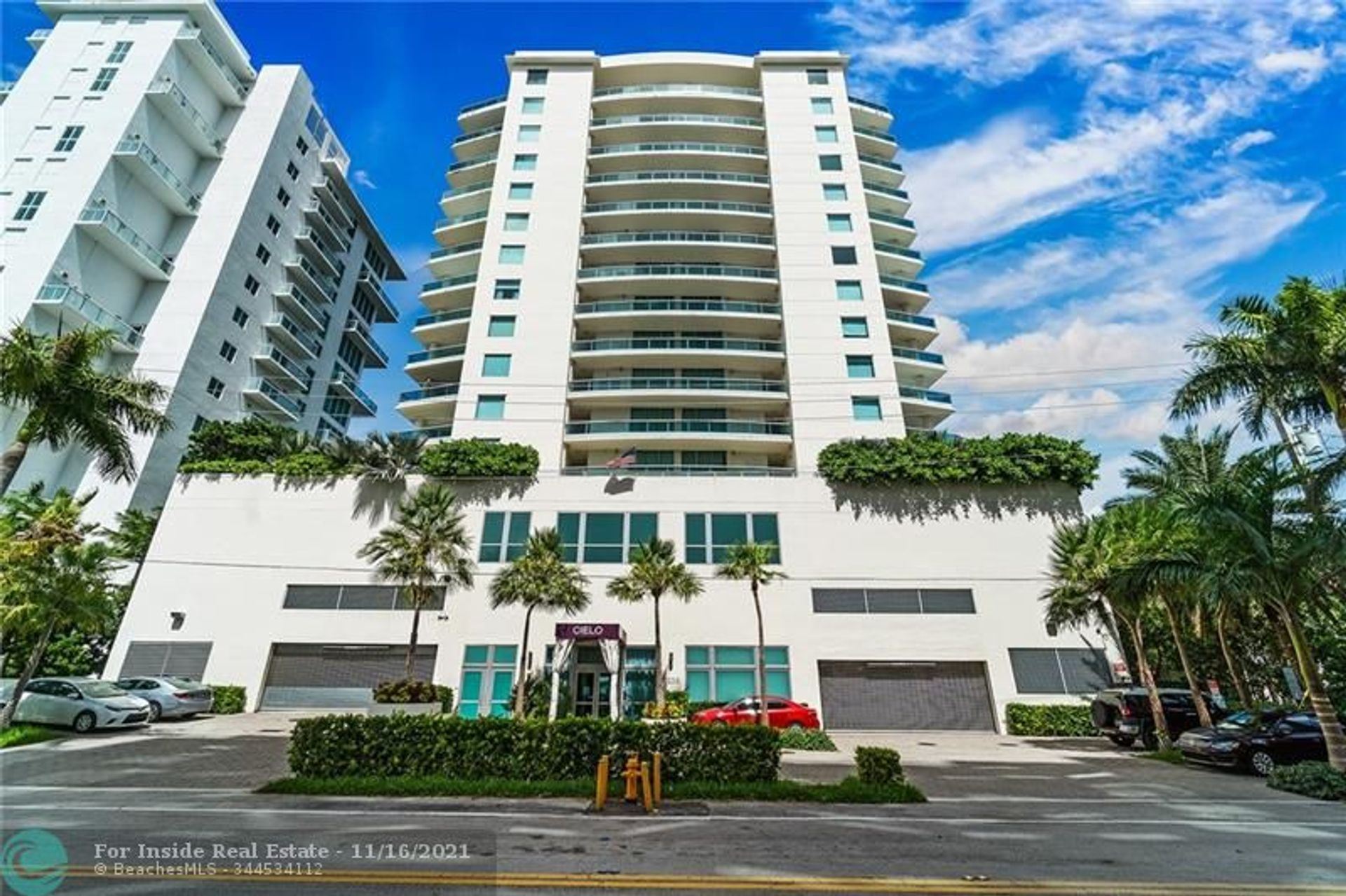 Condominio en North Bay Village, Florida 11622915