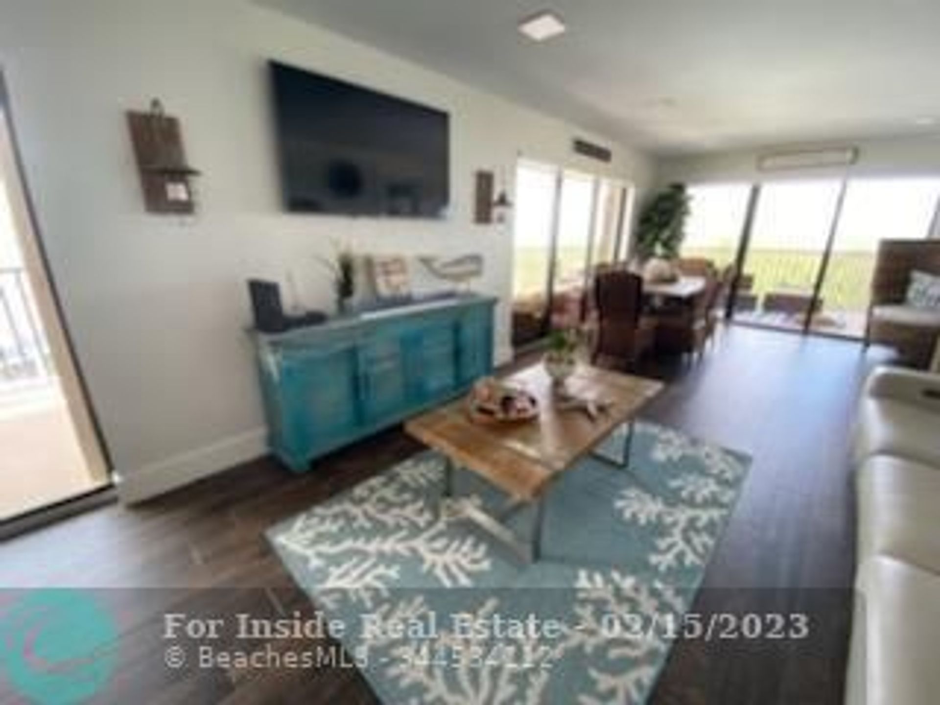 Rumah di Jensen Beach, Florida 11622947