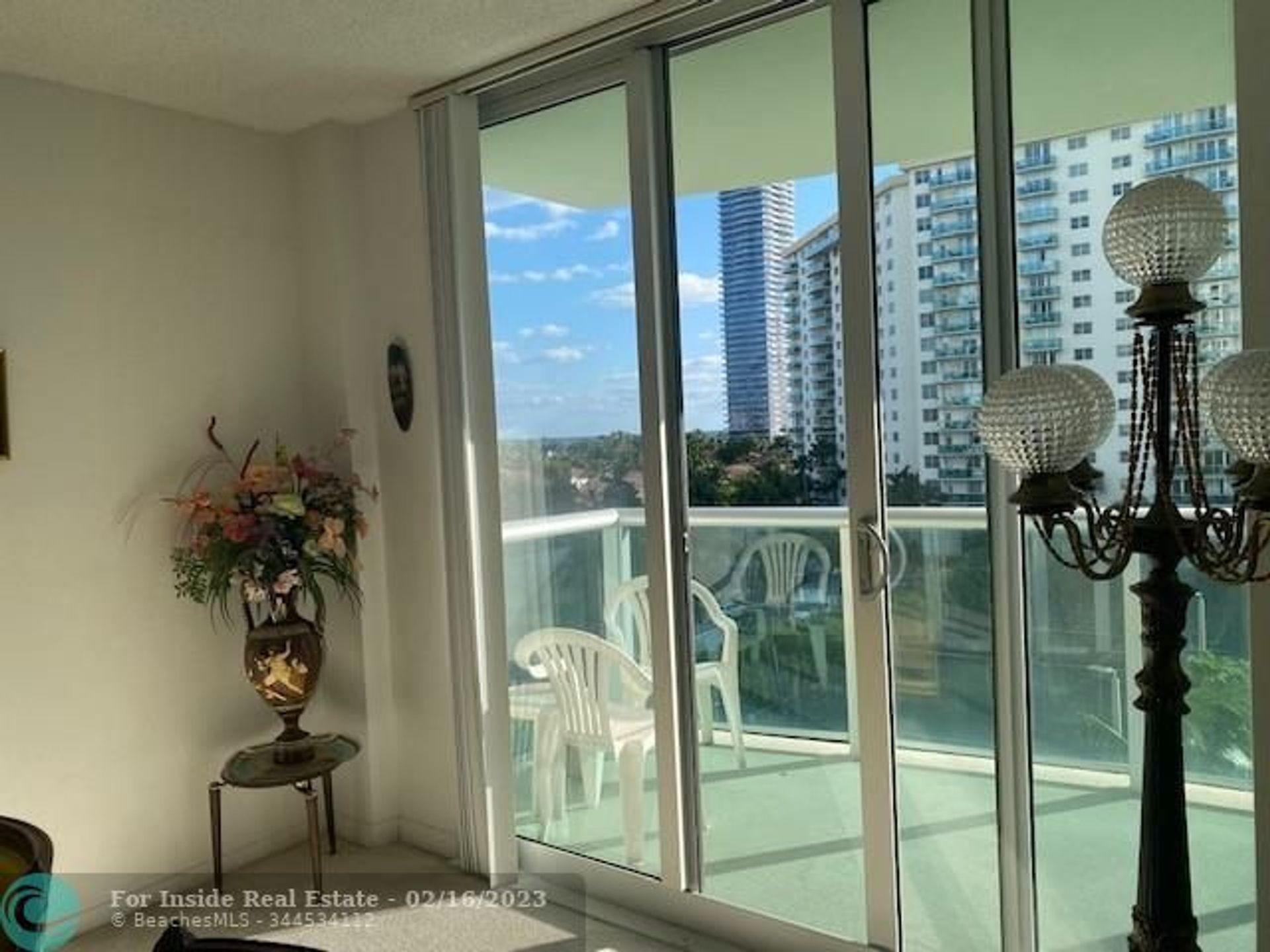 公寓 在 Sunny Isles Beach, Florida 11622957