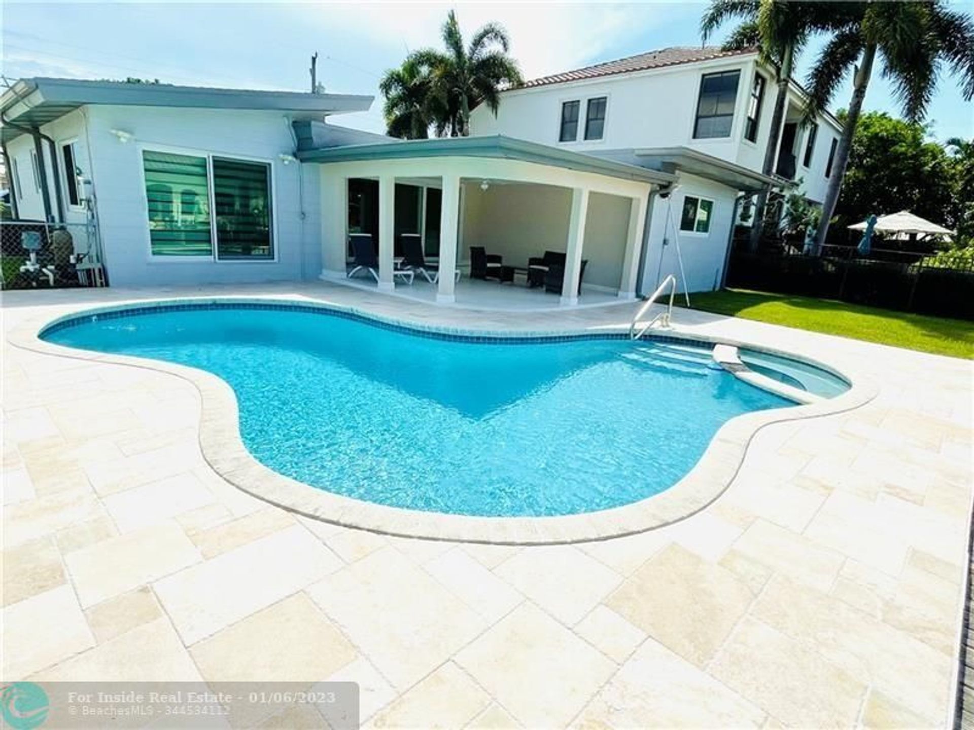 House in Pompano Beach, Florida 11622965