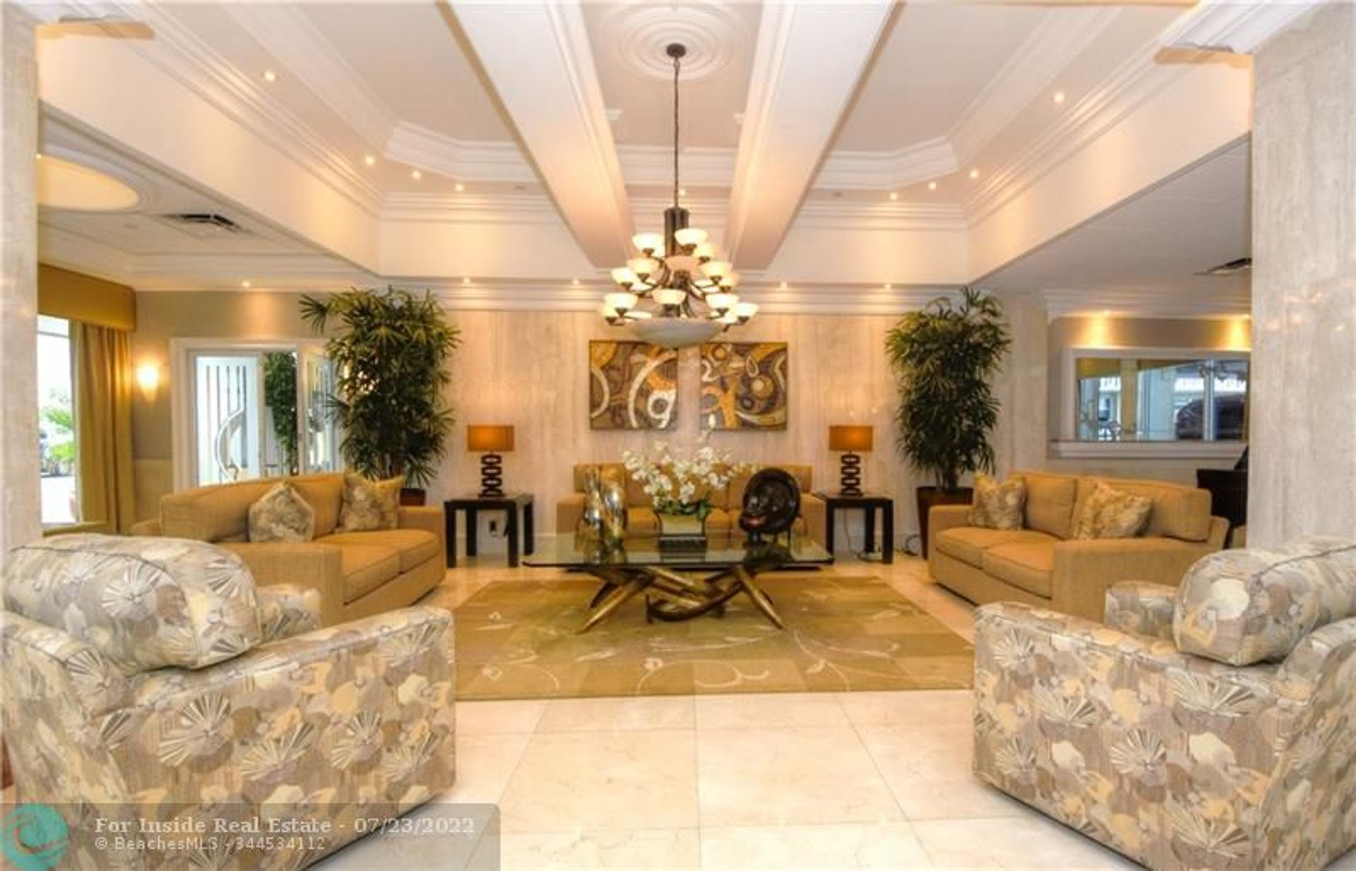 Συγκυριαρχία σε Country Club Isles, Florida 11622967