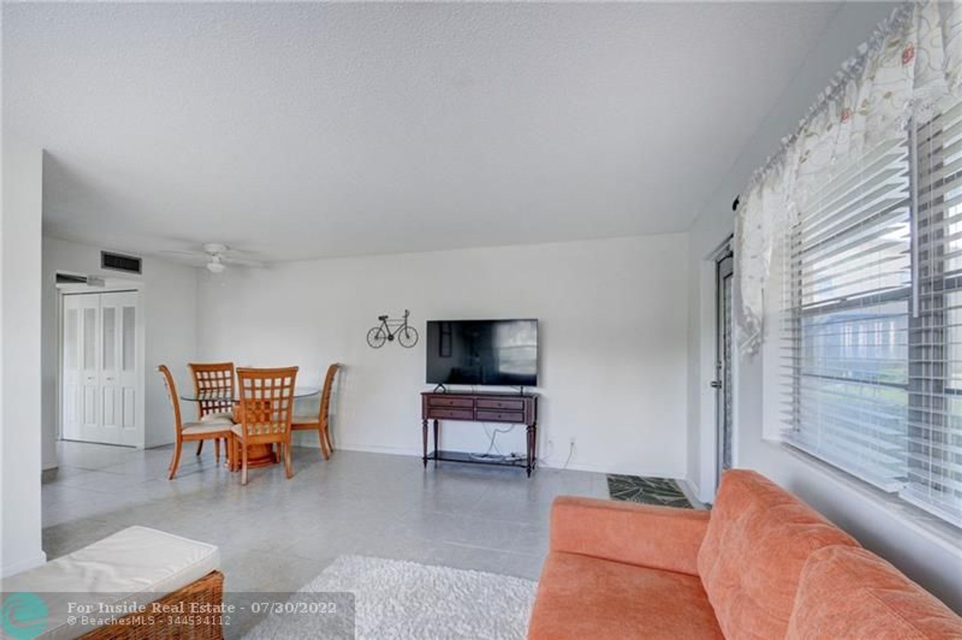 Condominium in Century Village, Florida 11622978