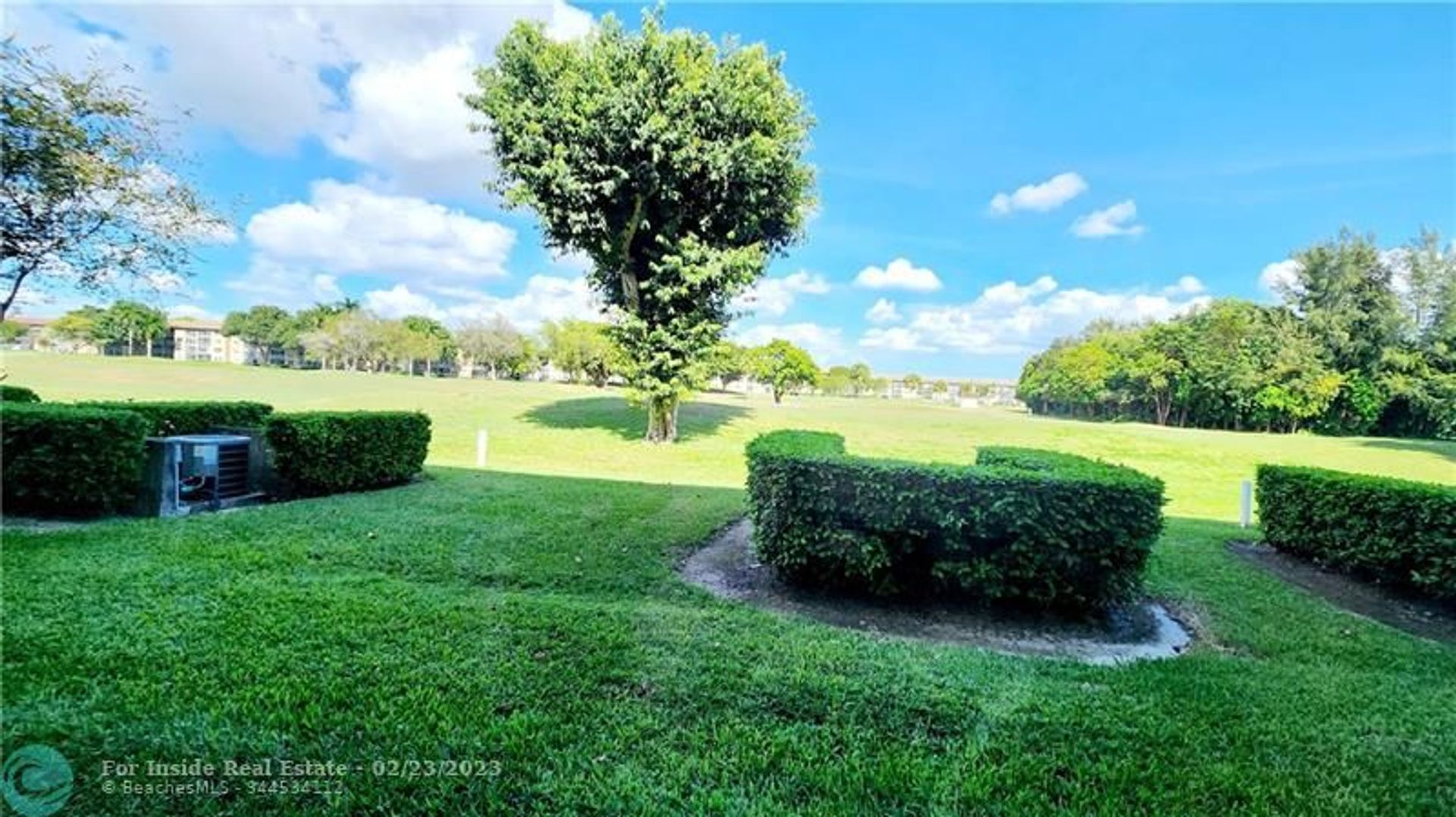 بيت في Pembroke Pines, Florida 11623031