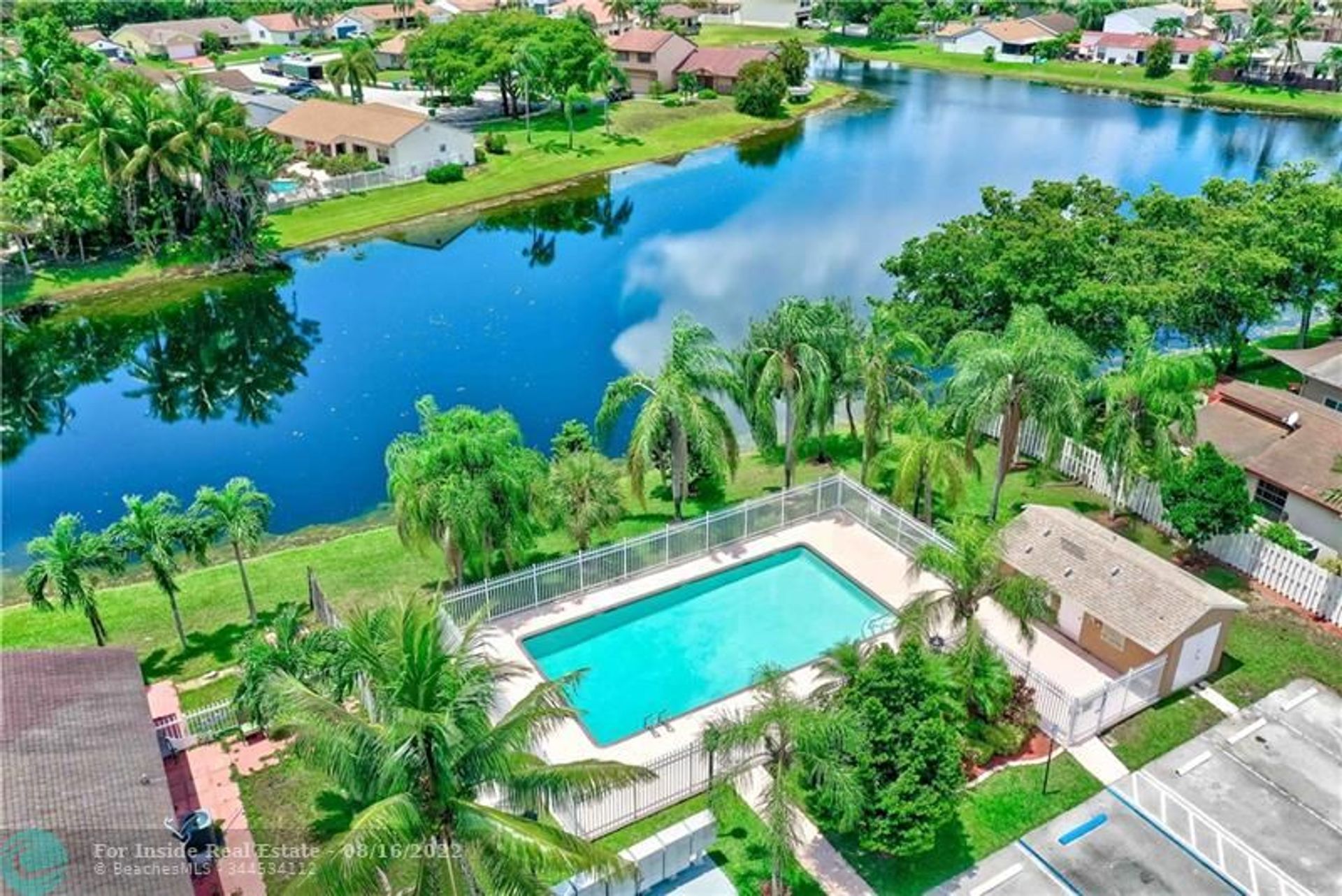 Land im Davie, Florida 11623033