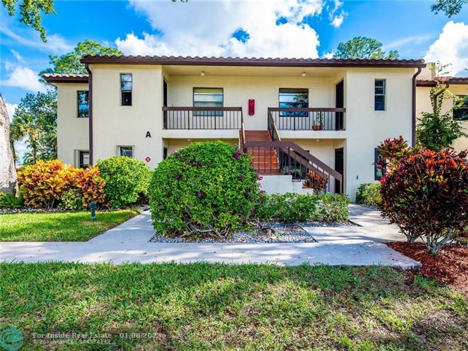 Condominium in Sandalfoot Cove, Florida 11623042