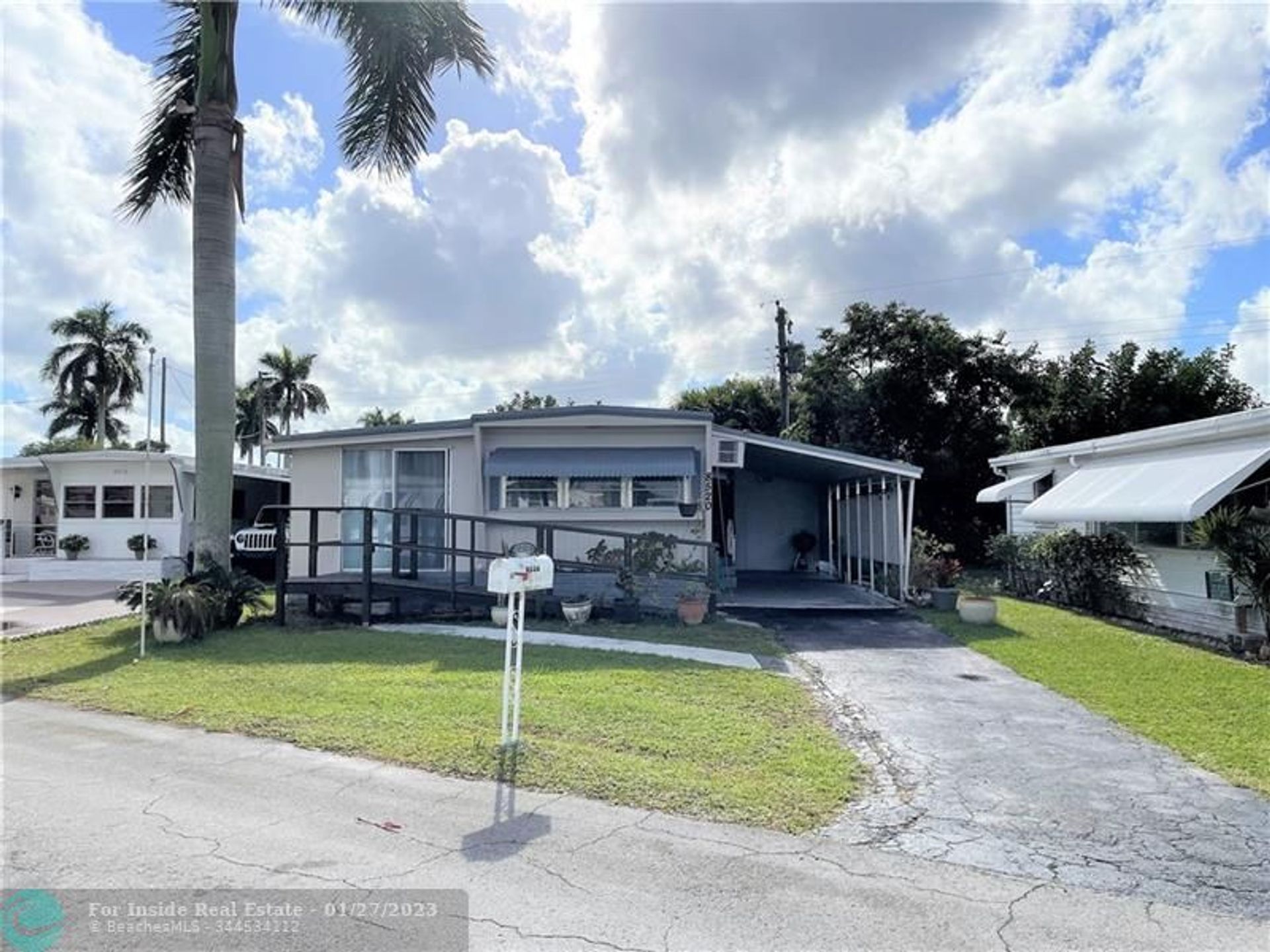 House in Davie, Florida 11623045