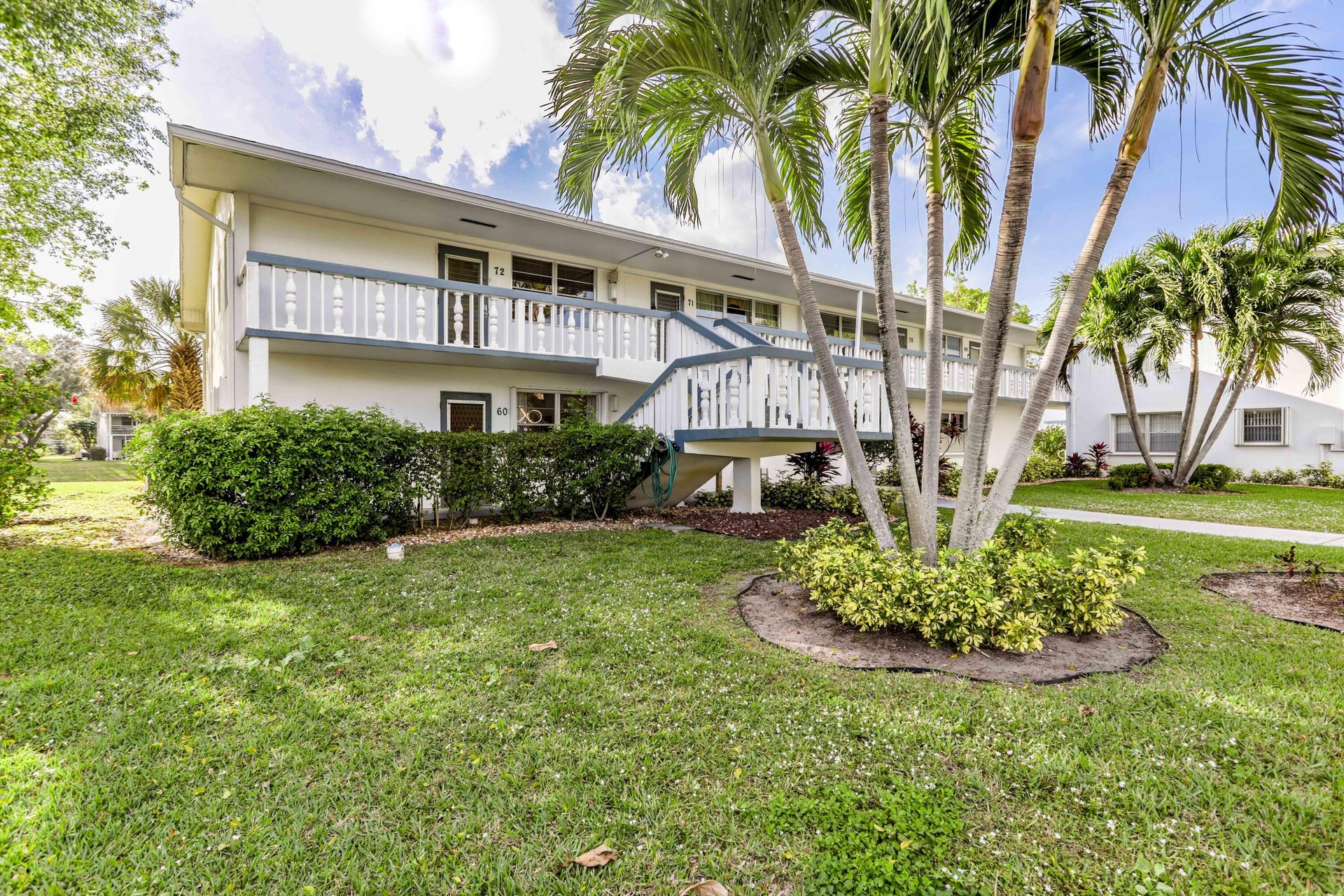 Condominium in West Deerfield Beach, Florida 11623071