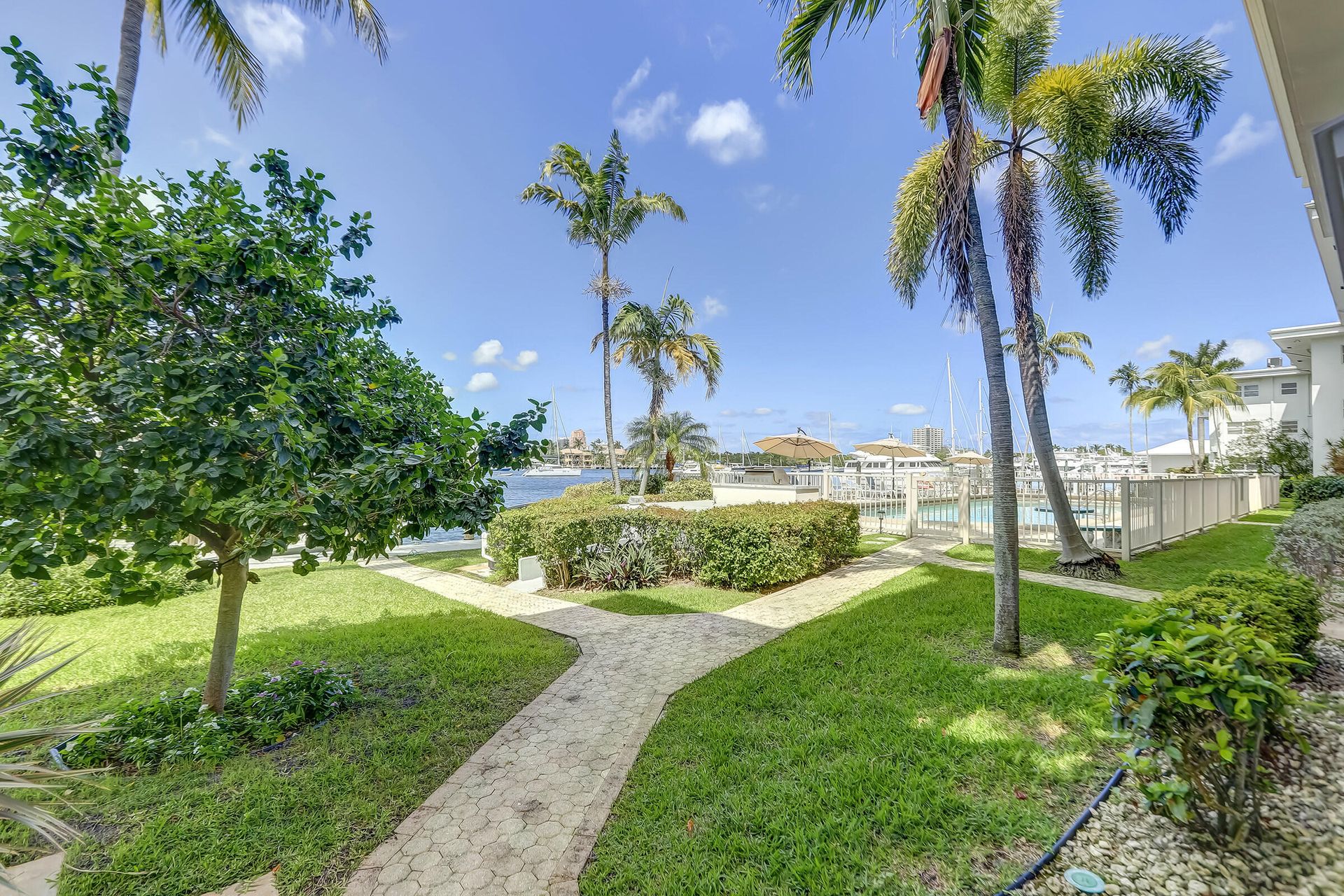 House in Fort Lauderdale, Florida 11623095