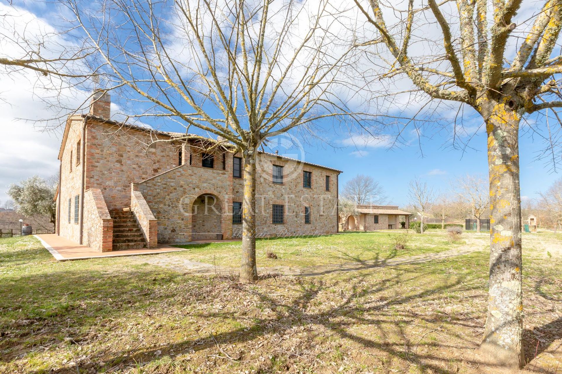 Hus i , Umbria 11623286