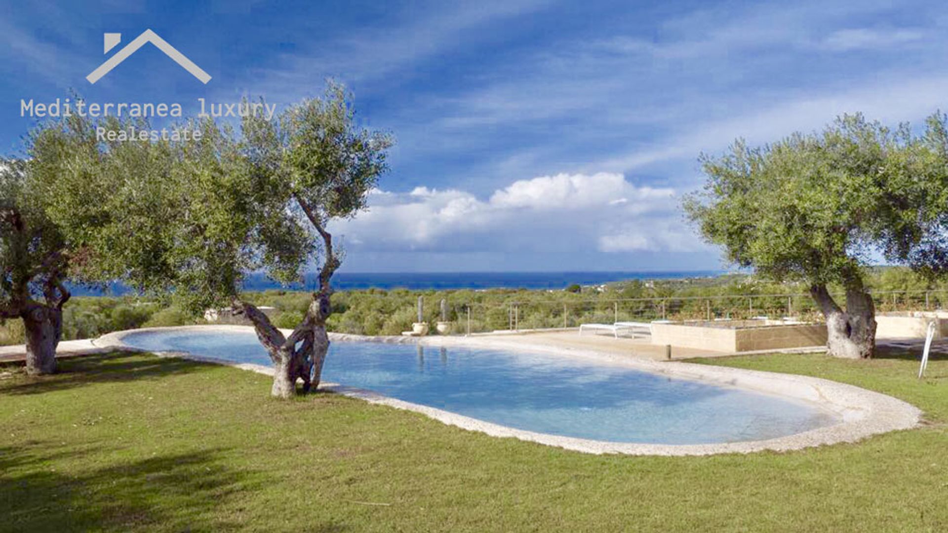 House in Castrignano del Capo, Apulia 11623296