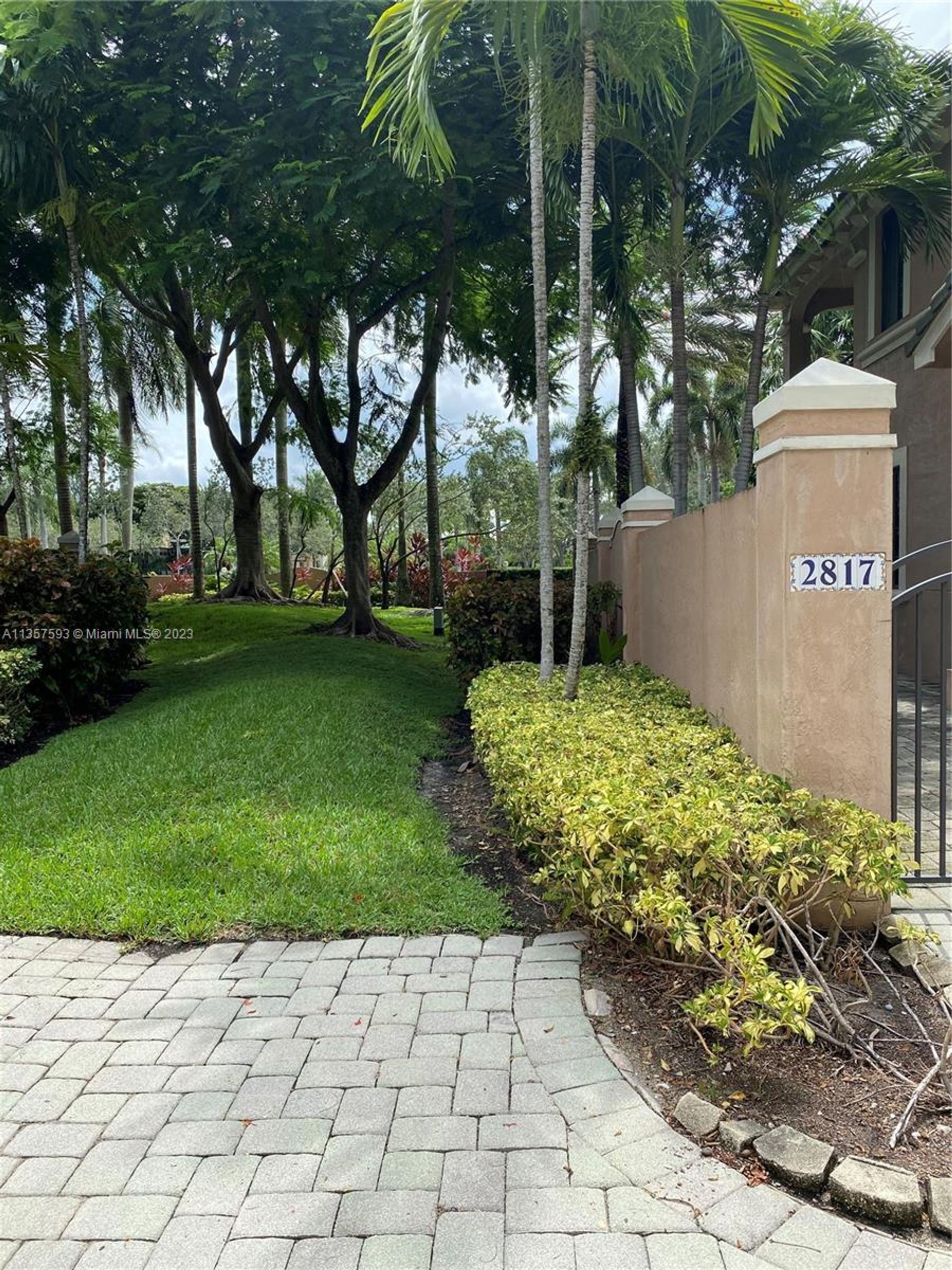 Кондоминиум в Weston, Florida 11625584