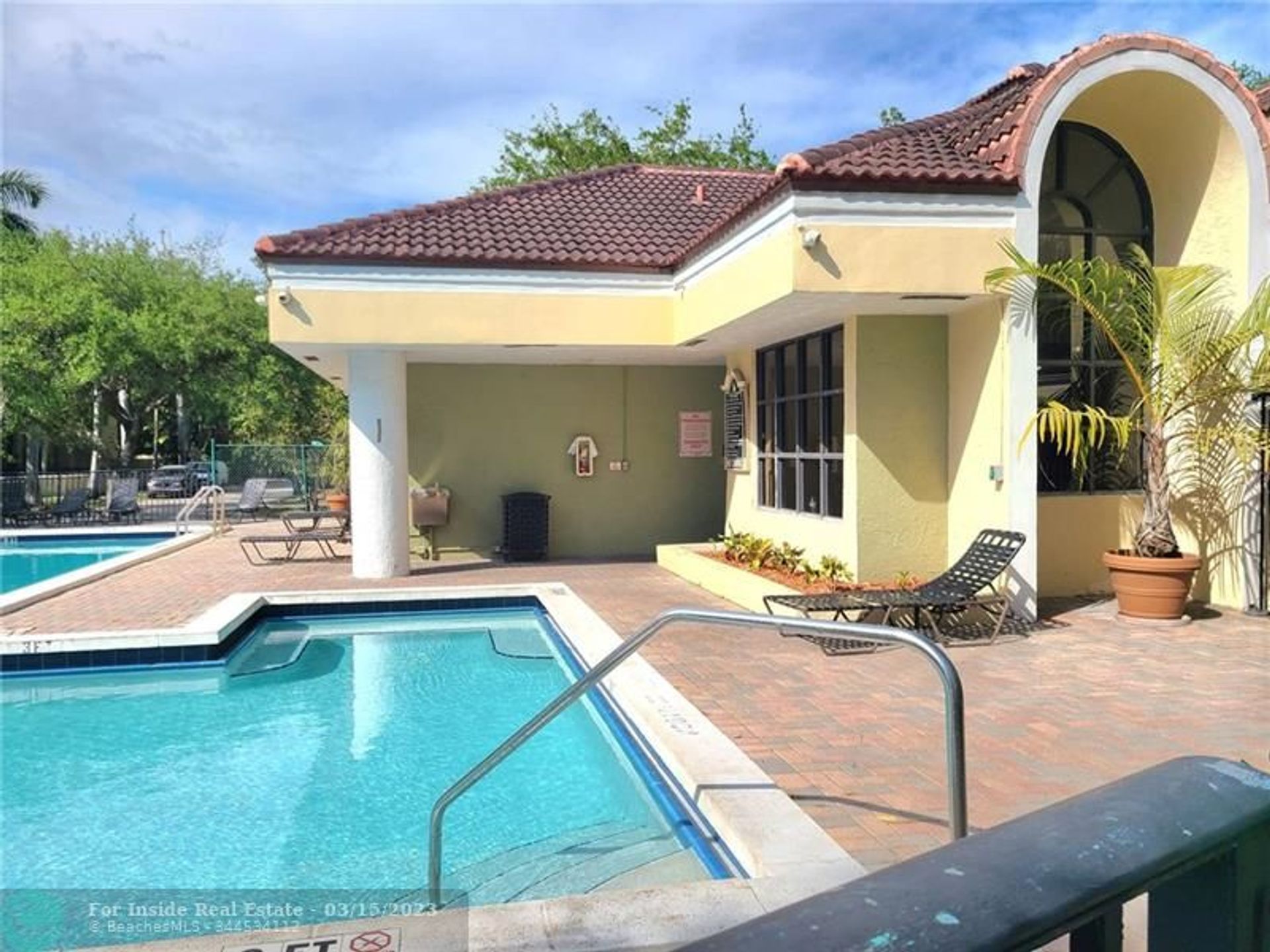 rumah dalam Fort Lauderdale, Florida 11625588