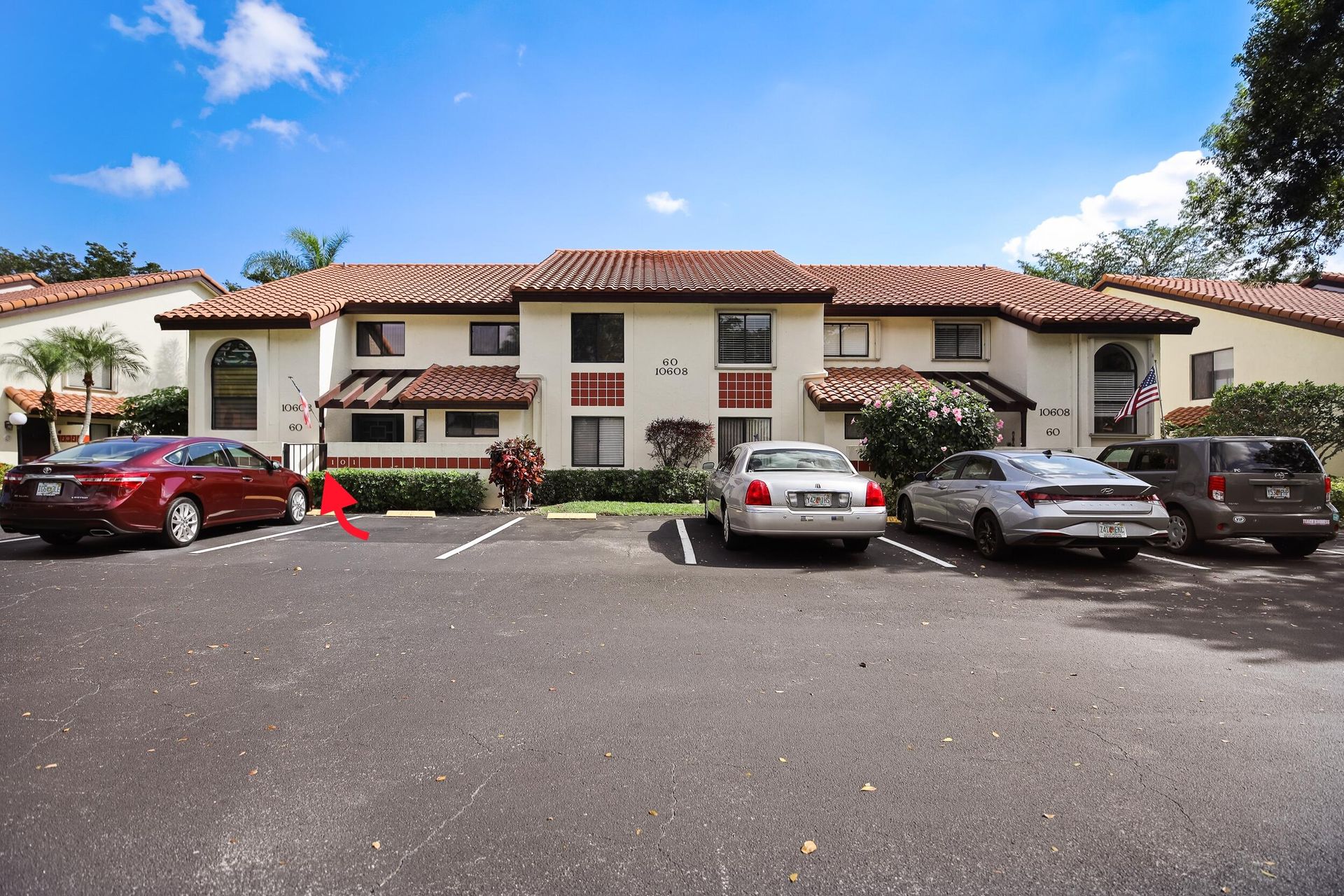 Condominium in Golf, Florida 11625598