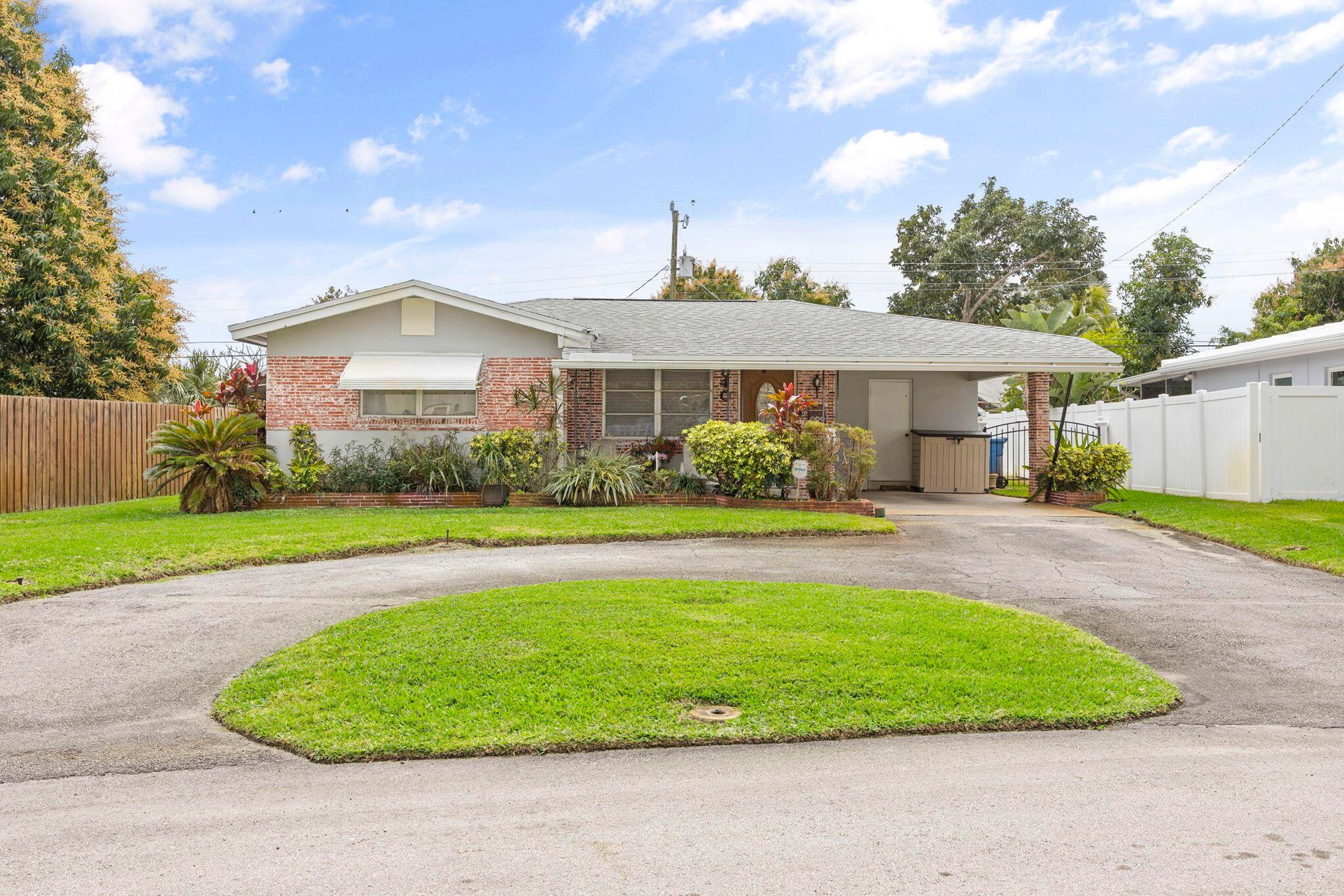 rumah dalam Oakland Park, Florida 11625632