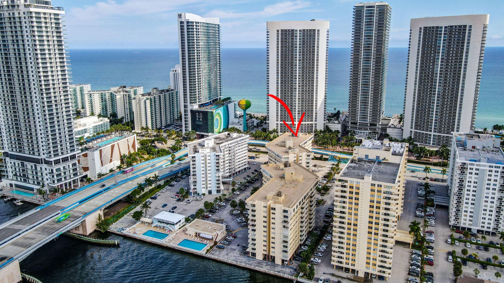 Квартира в Hallandale Beach, Florida 11625636