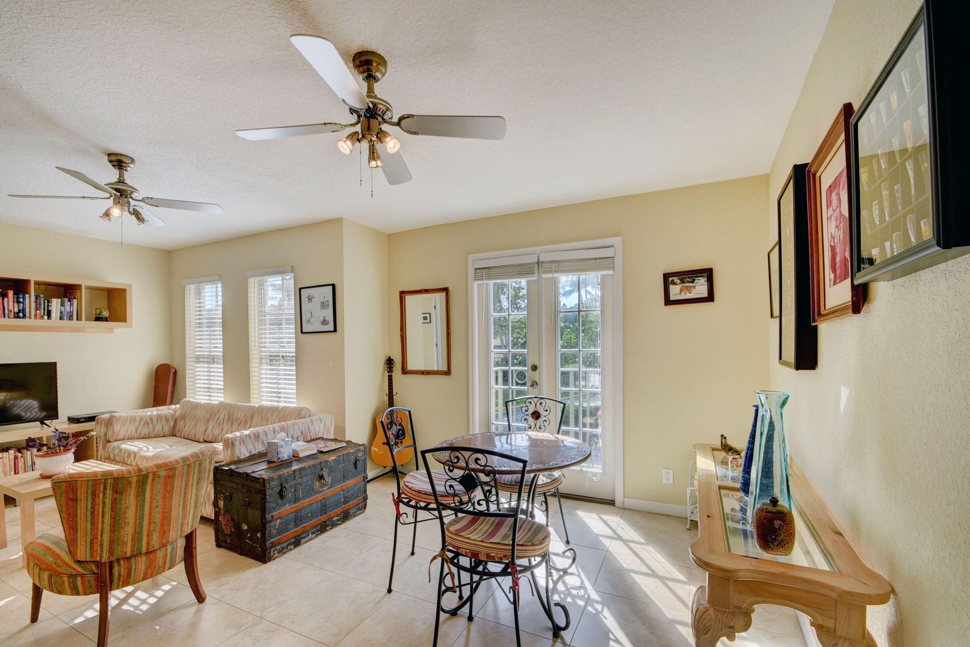 Condominium in Lake Park, Florida 11625665