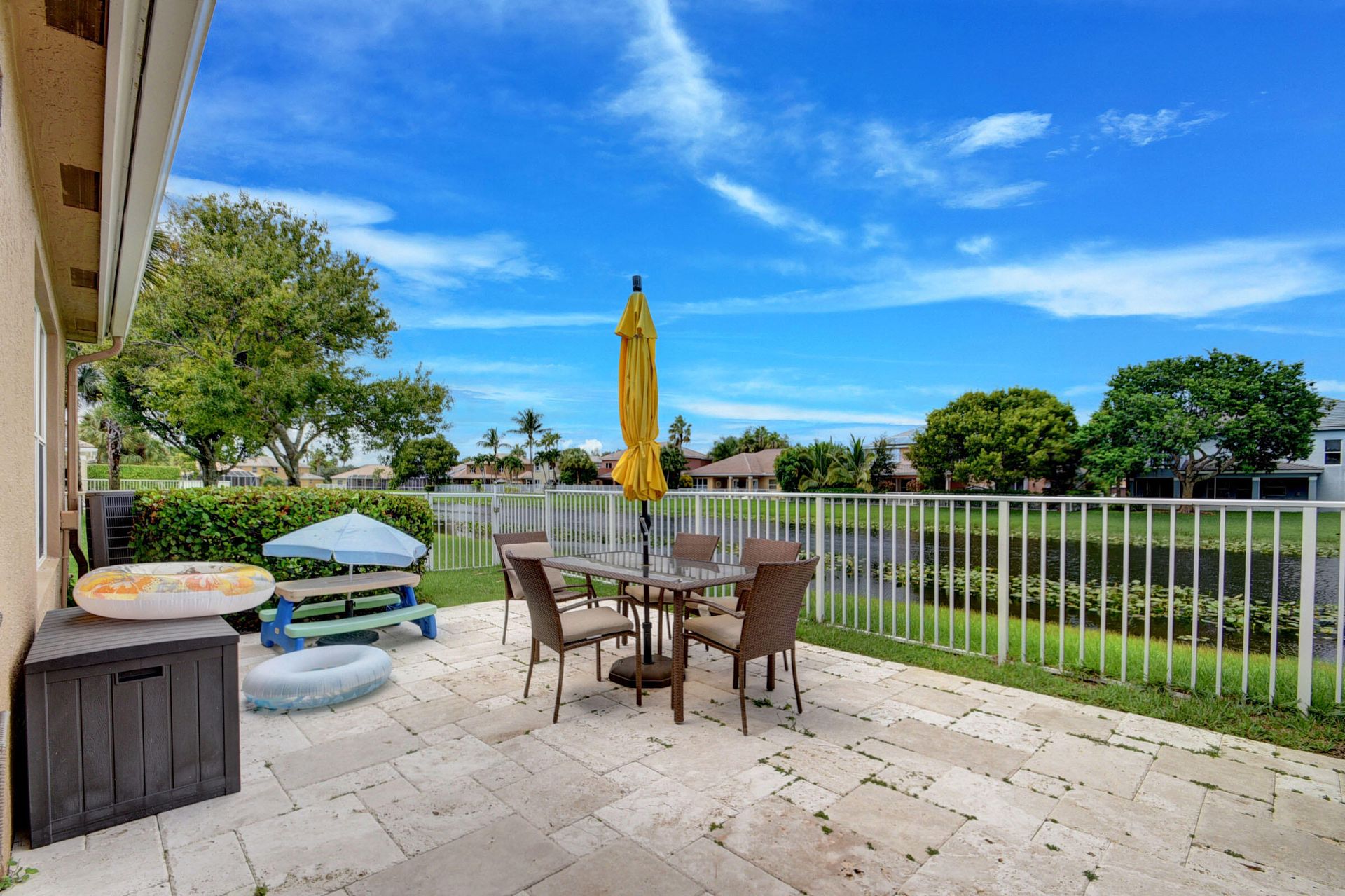 Dom w Lake Worth, Florida 11625751