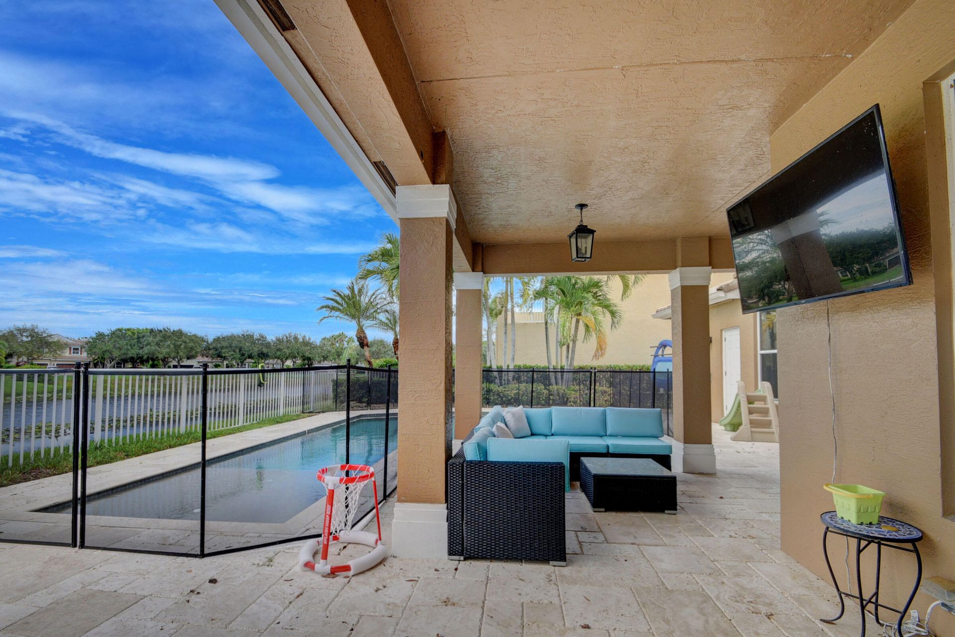 Dom w Lake Worth, Florida 11625751