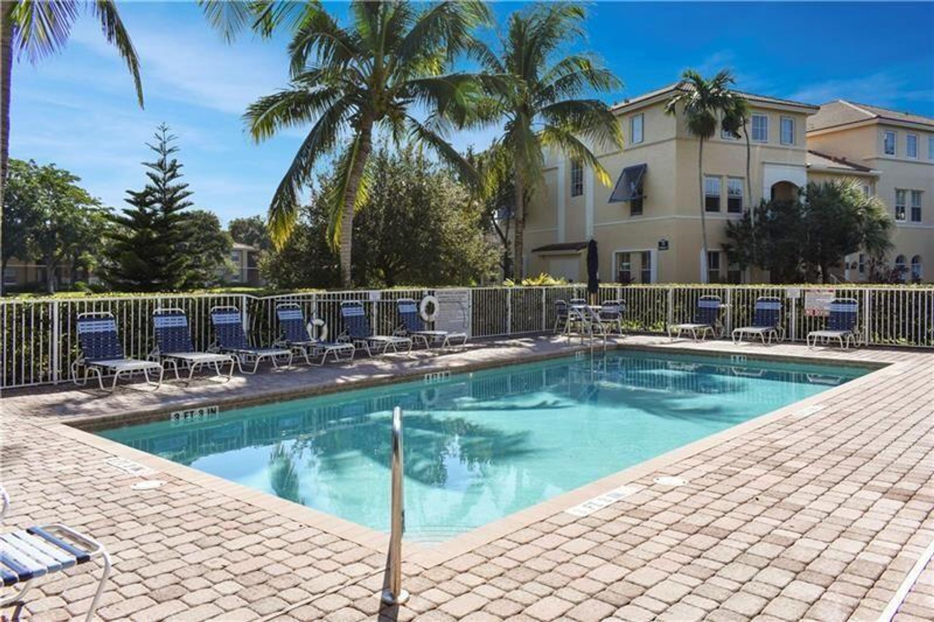 Dom w Plantation, Florida 11625775