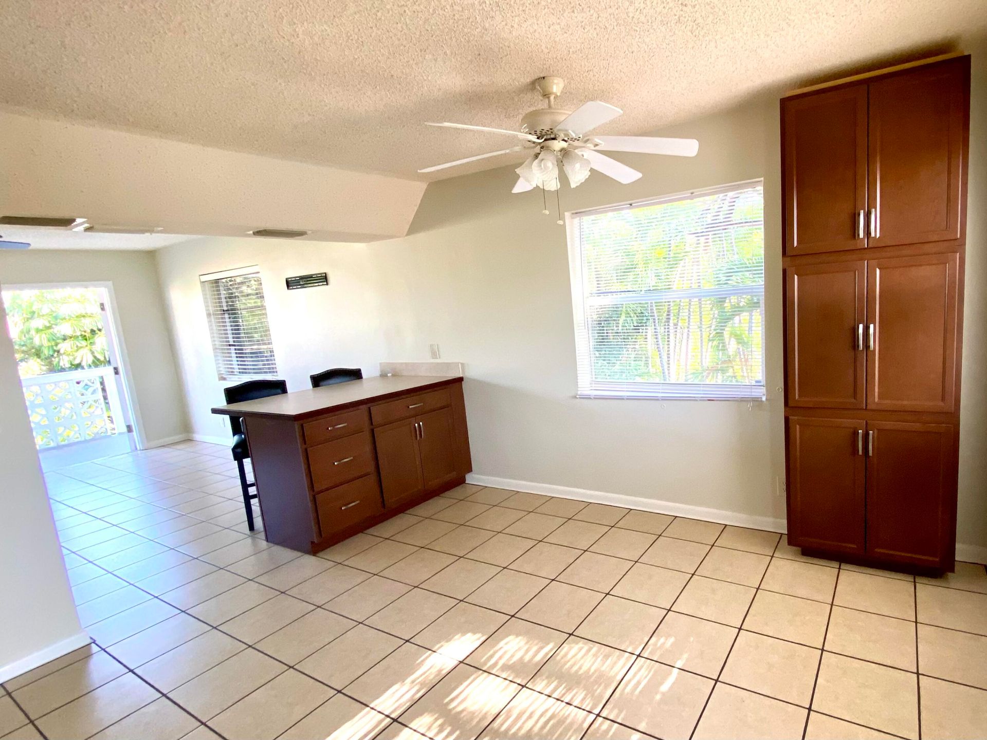 Residential in Riviera Beach, Florida 11625786