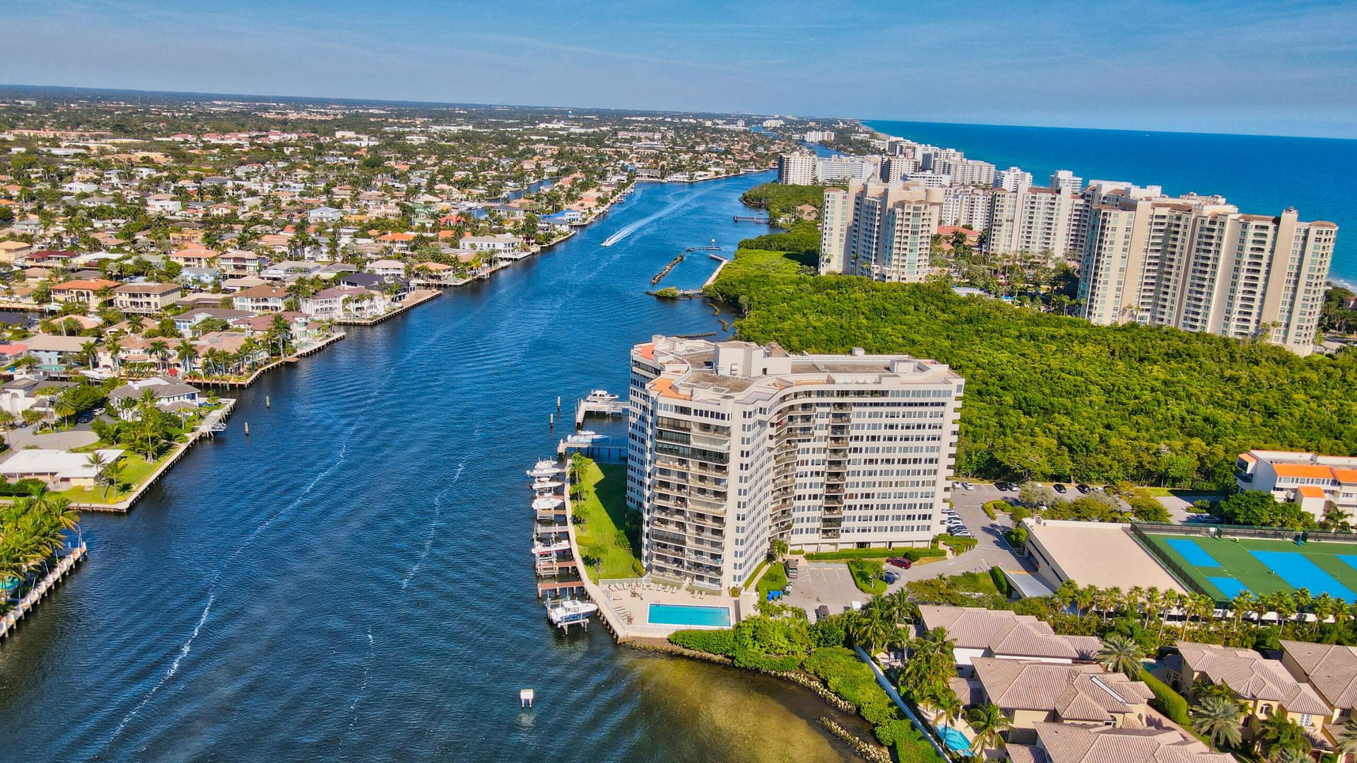 жилой дом в Highland Beach, Florida 11625821