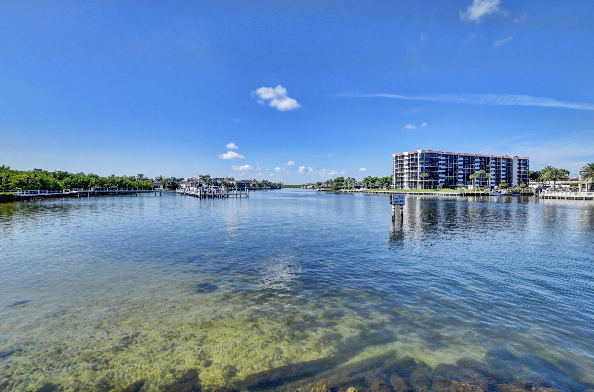 жилой дом в Highland Beach, Florida 11625821