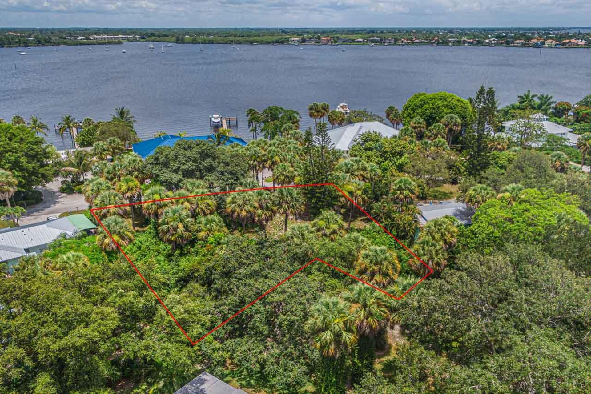 Land in Stuart, Florida 11625826