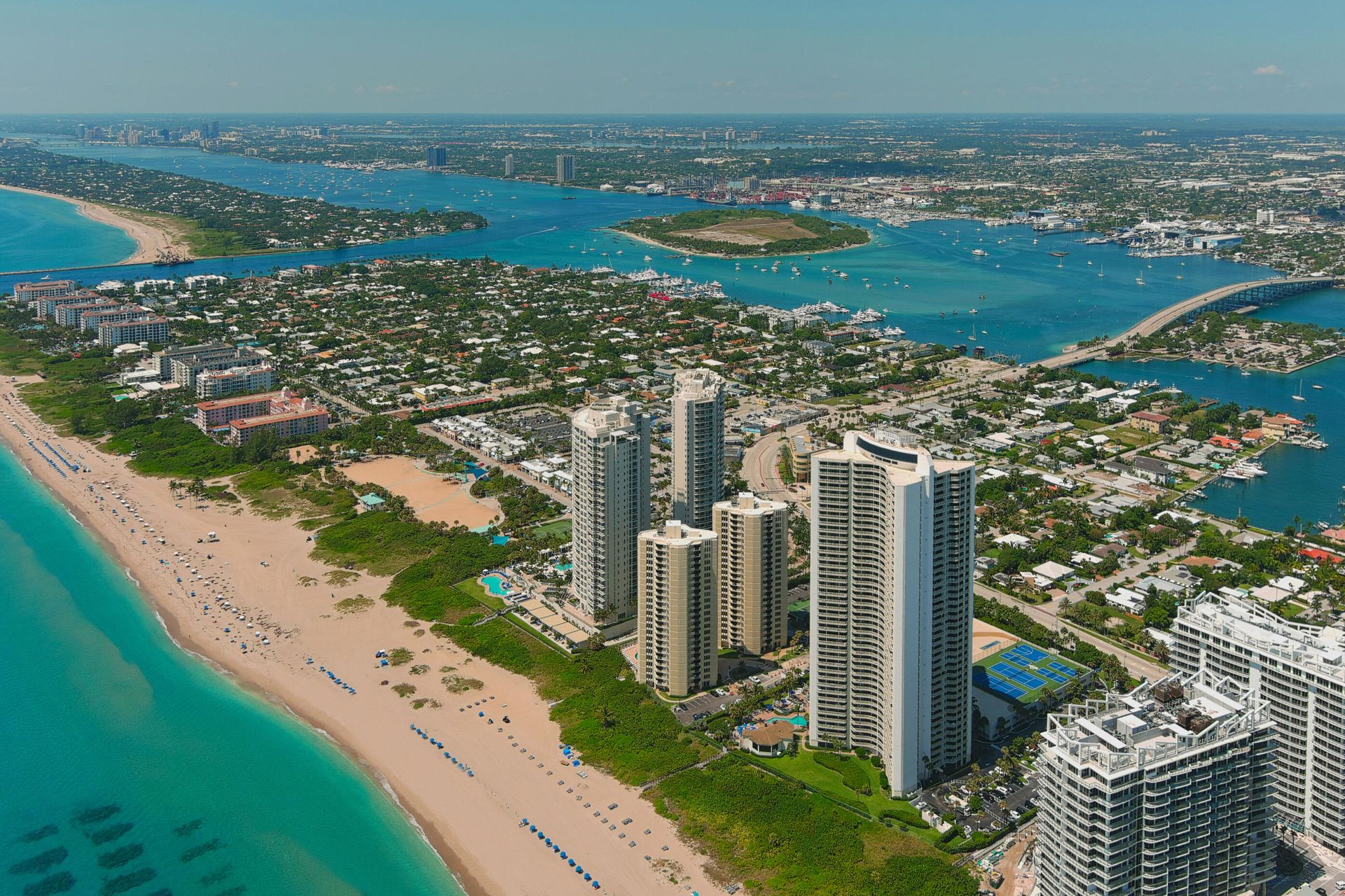 Будинок в Riviera Beach, Florida 11625828