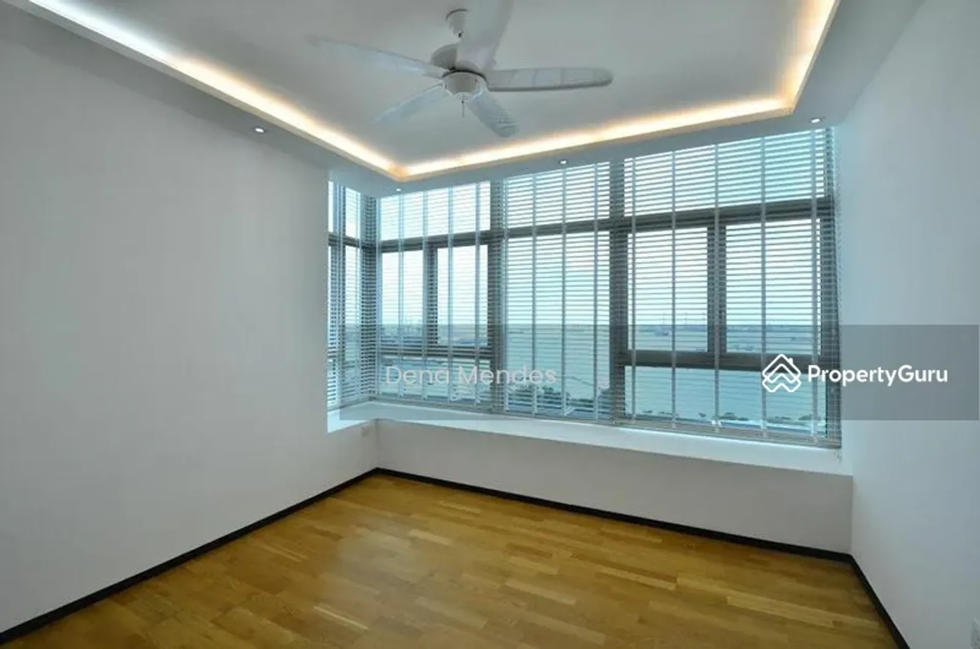 Condominium in Singapore, 73 West Coast Crescent 11626127