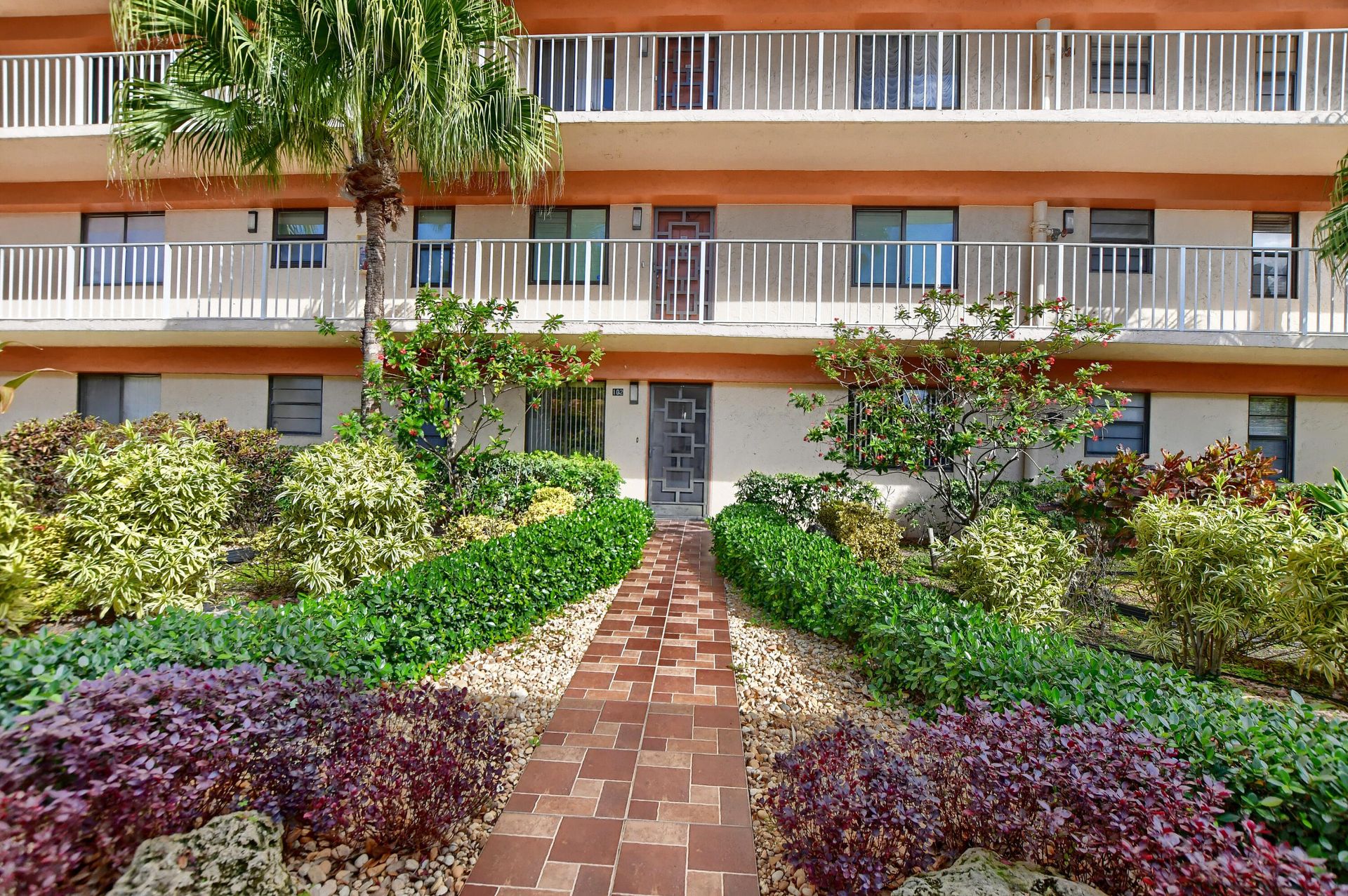 Condominio en Villages of Oriole, Florida 11627201