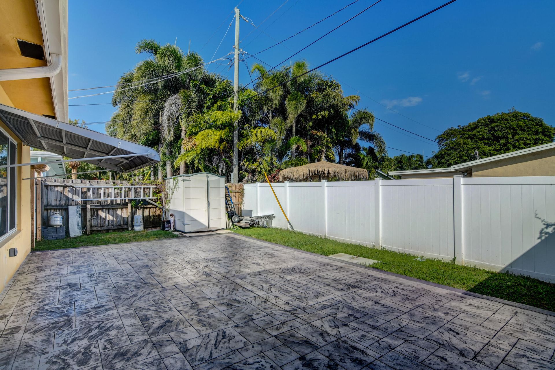 House in Lighthouse Point, Florida 11627210