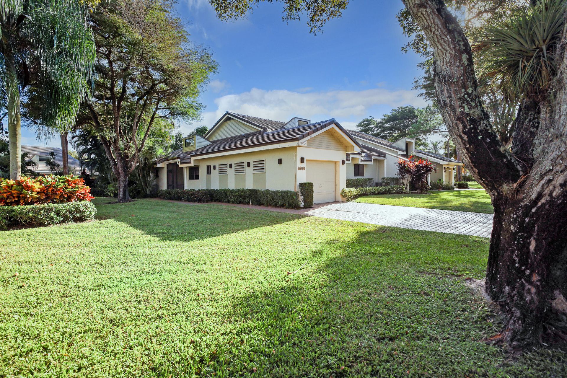 Rumah di lahan hijau, Florida 11627216