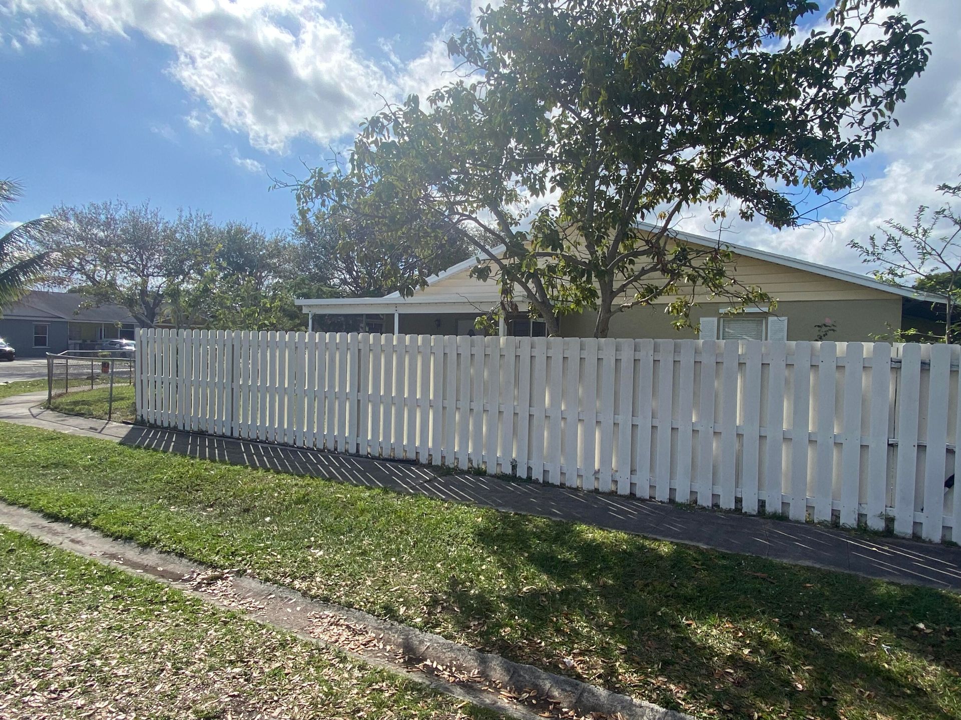 House in Greenacres, Florida 11627239