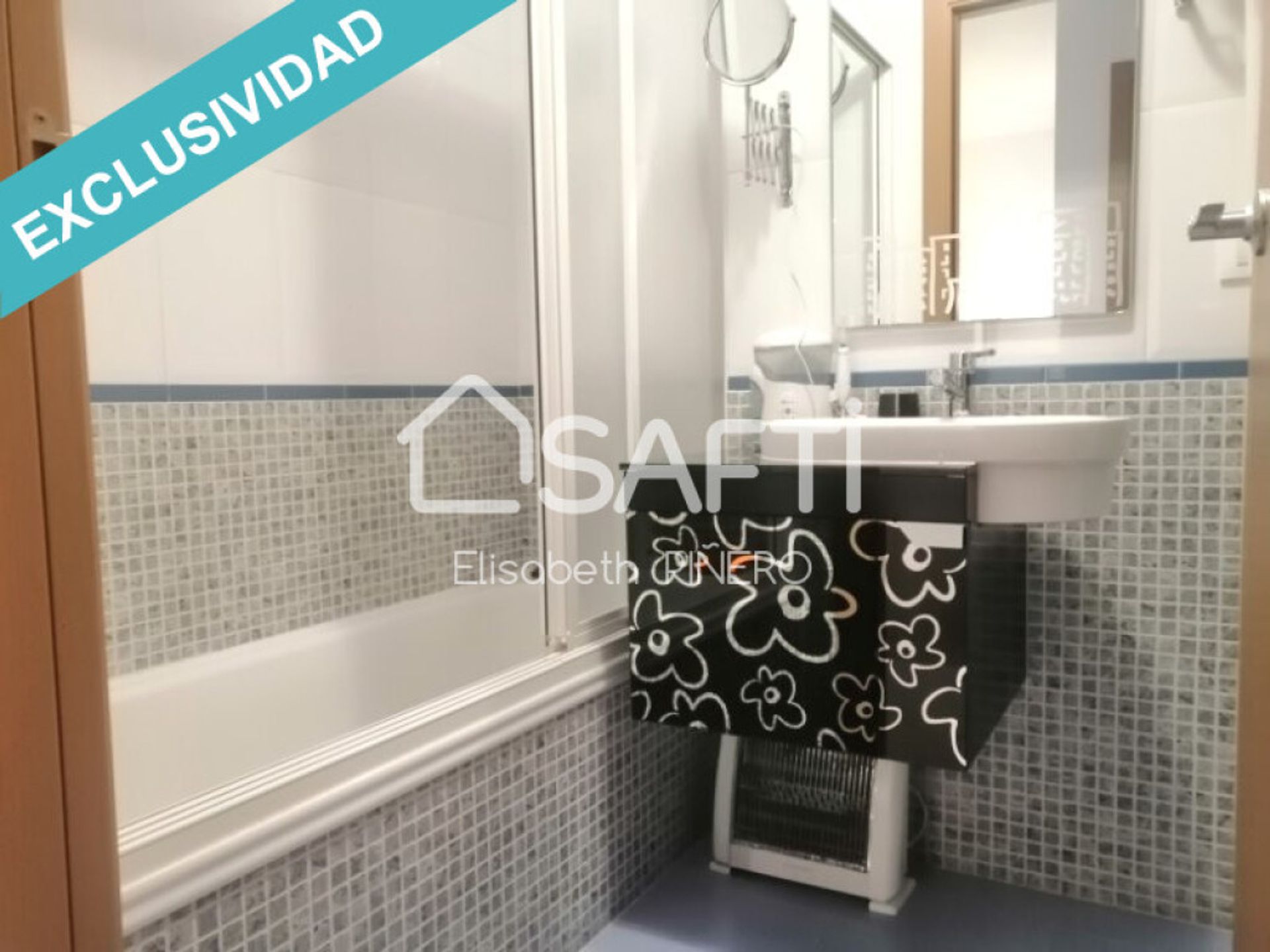 بيت في Valdelacalzada, Extremadura 11627266