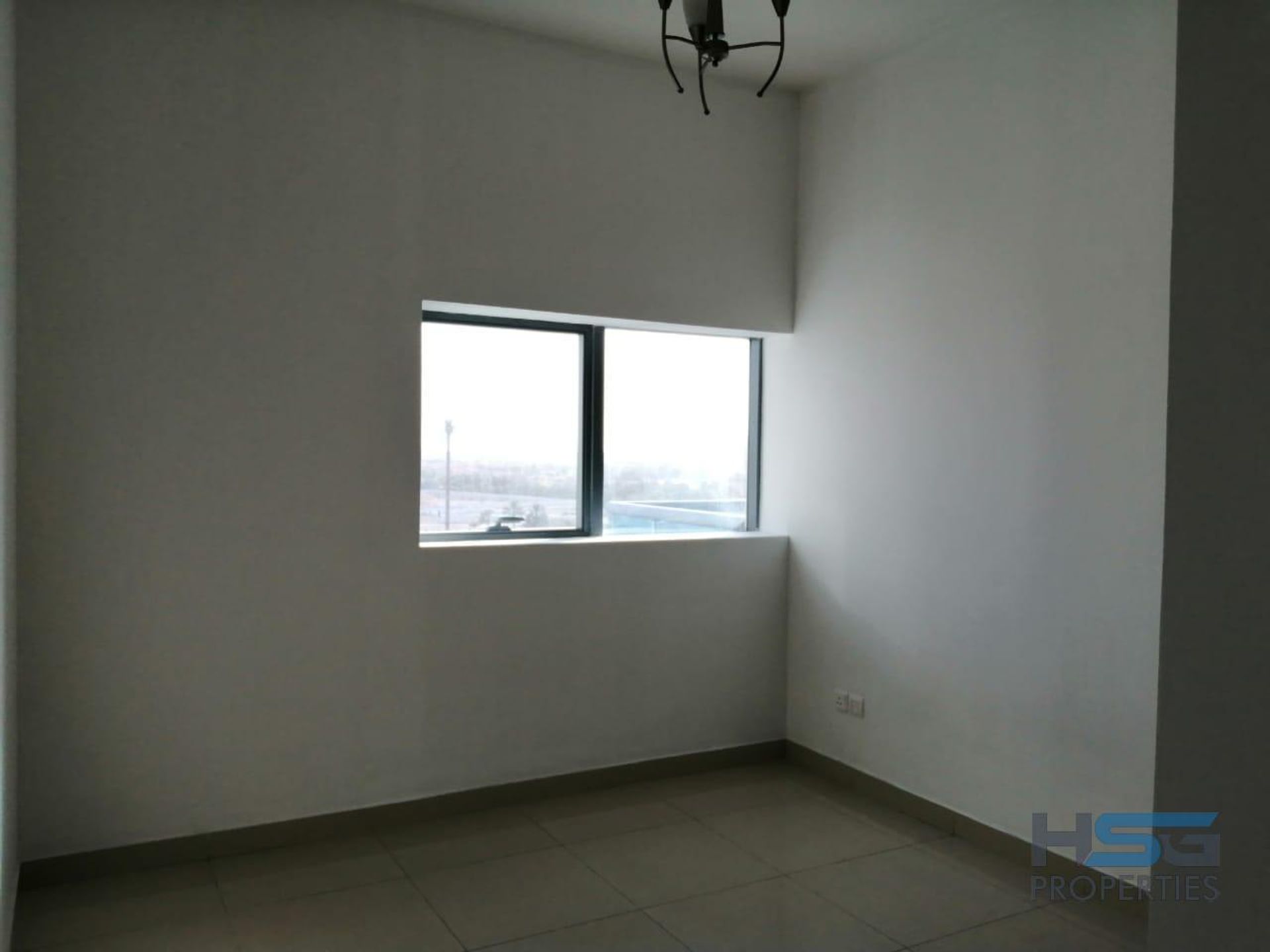 Condominium in Warisaan, Dubayy 11628048