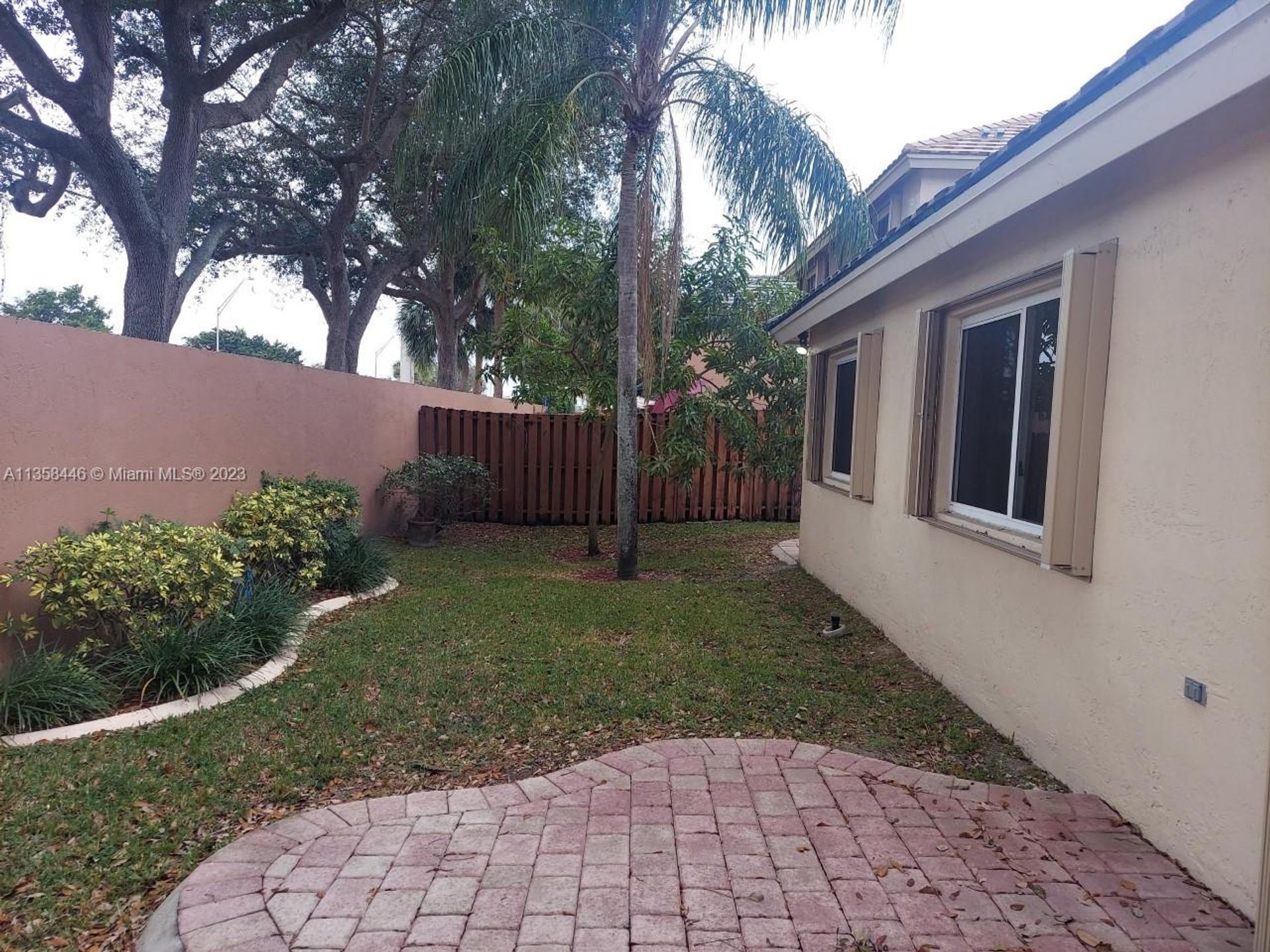 Casa nel Pembroke Pines, Florida 11628457