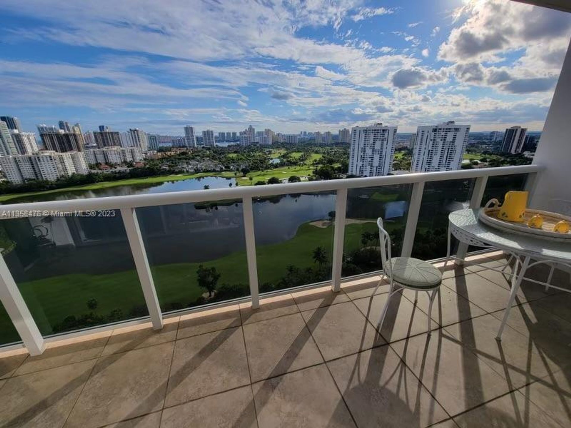 Condominium in Aventura, Florida 11628462