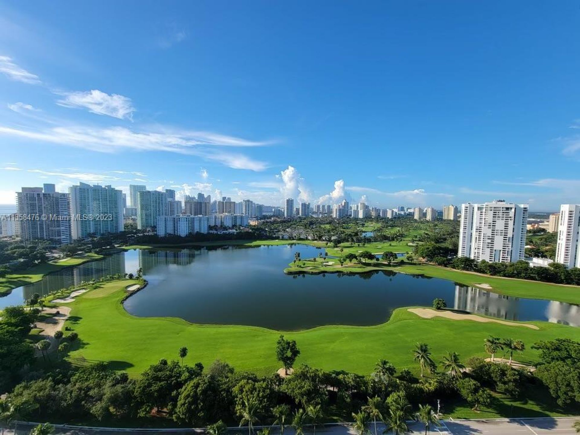 Condominium in Aventura, Florida 11628462