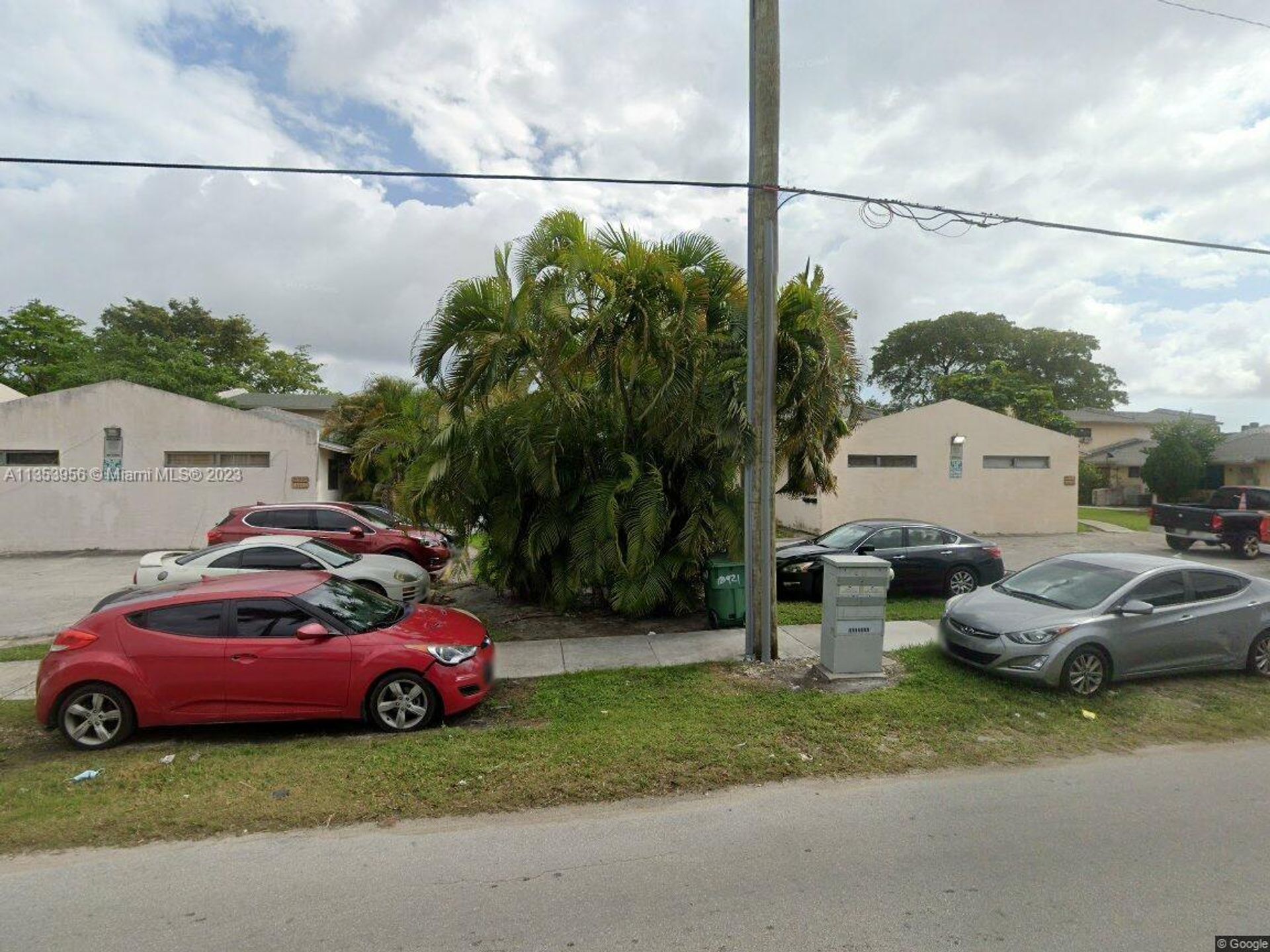 Osiedle mieszkaniowe w North Miami, Florida 11628464