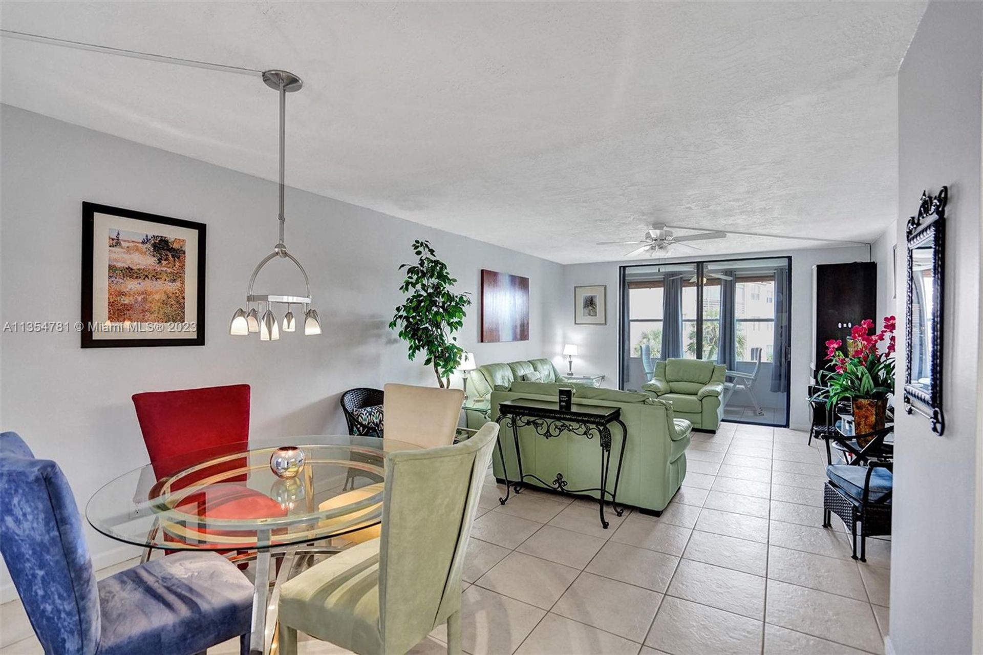 Condominio en Parque de la puerta este, Florida 11628466