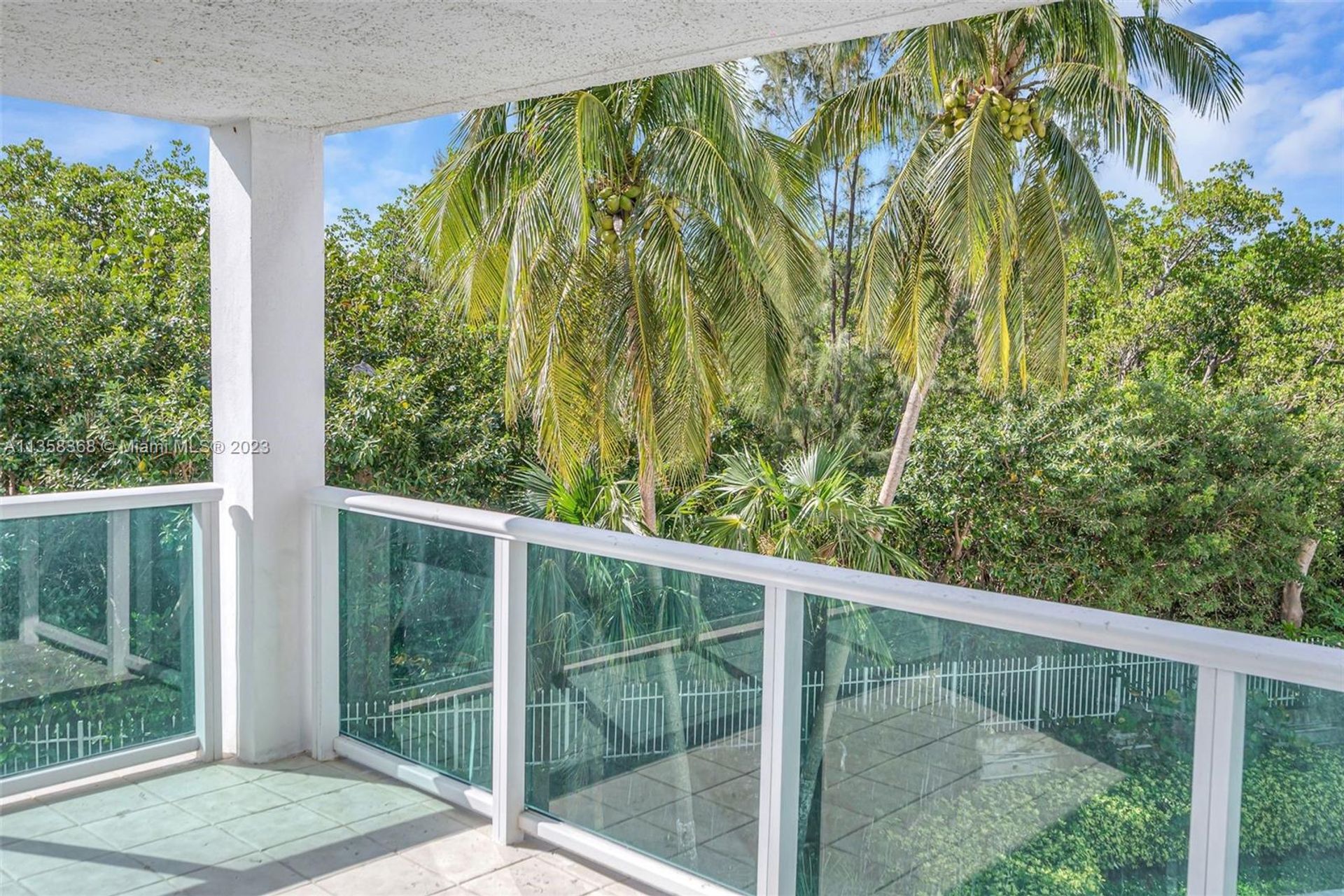 Condominium in Sunny Isles Beach, Florida 11628467