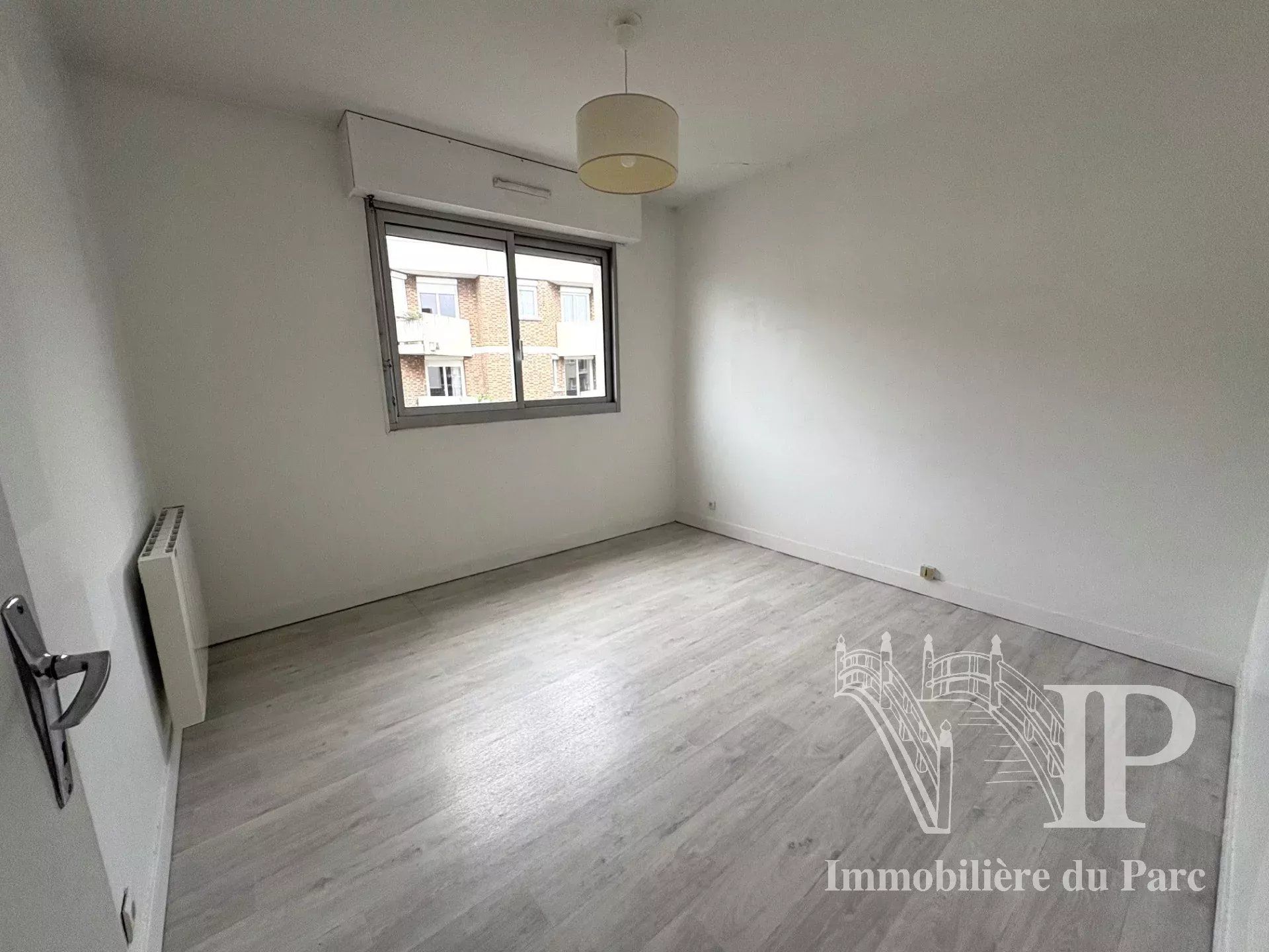 Condominio nel Le Vesinet, Ile-de-France 11628549